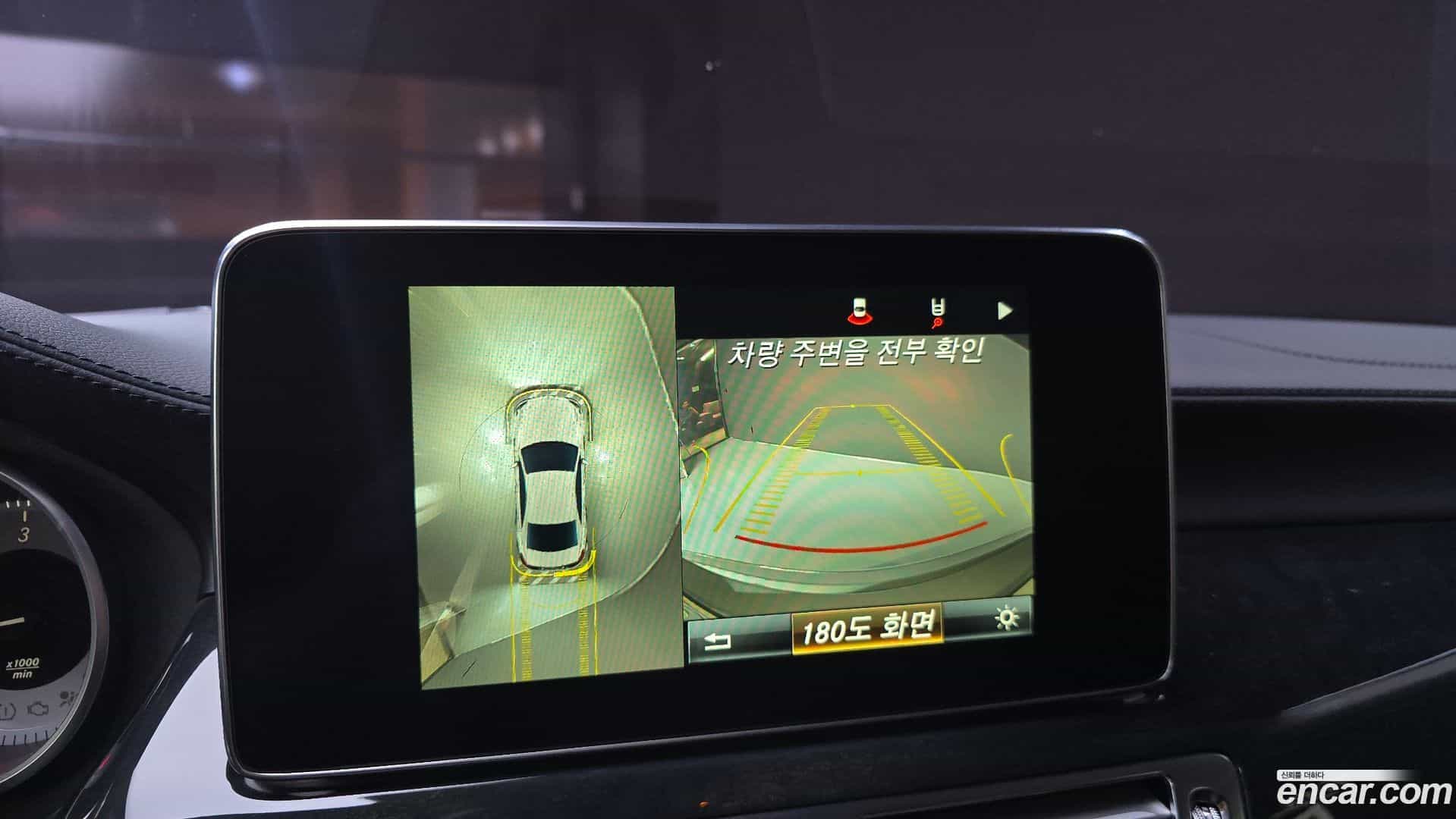 CLS-Class Mercedes-Benz 2016.1-OPTION-018