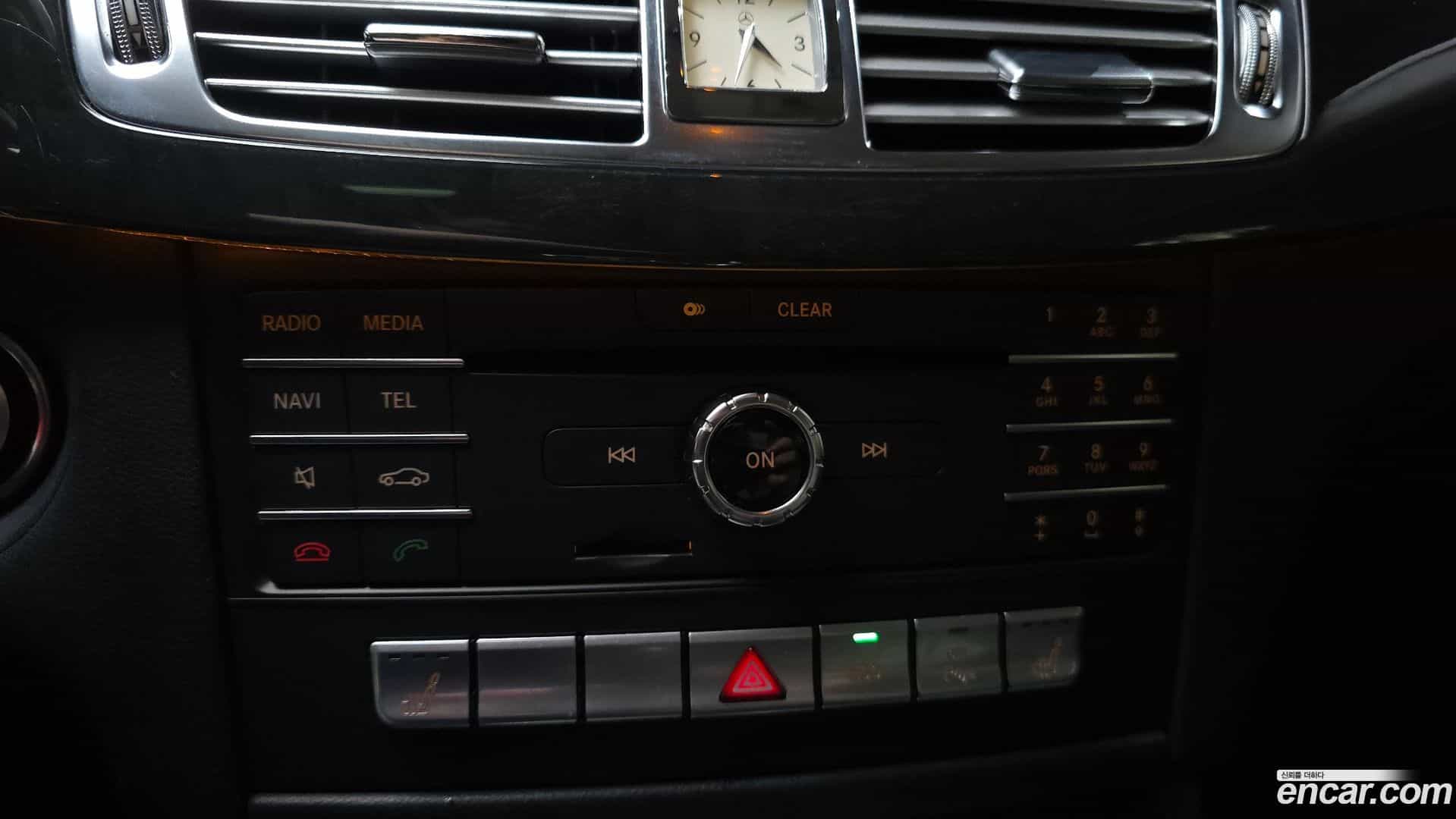CLS-Class Mercedes-Benz 2016.1-OPTION-022