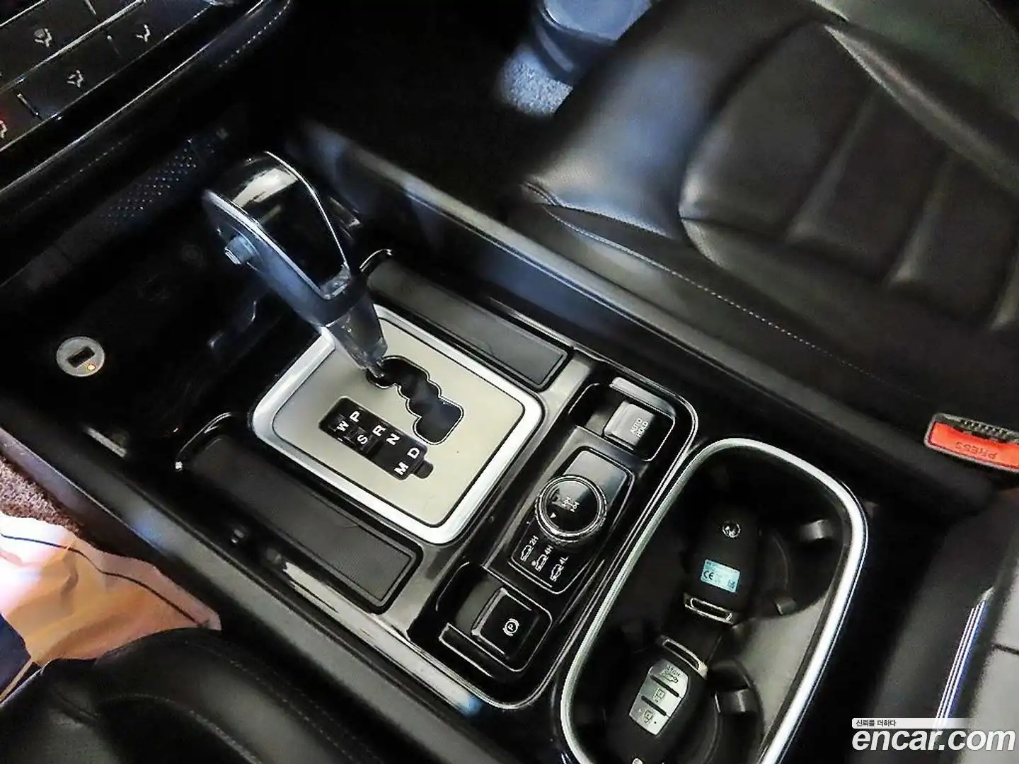 Rexton KG Mobility 2018.6-OPTION-016