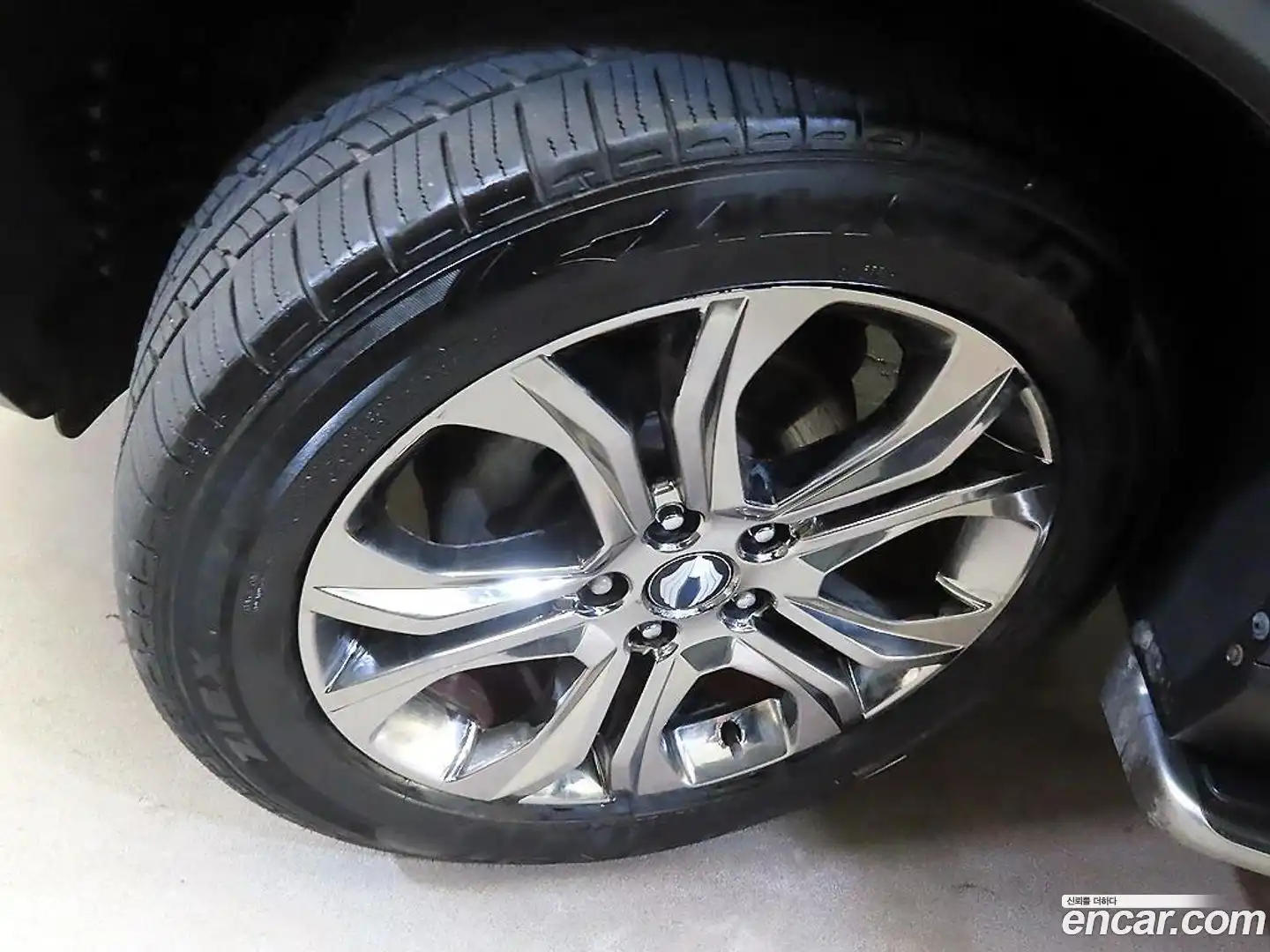 Rexton KG Mobility 2018.6-OPTION-024
