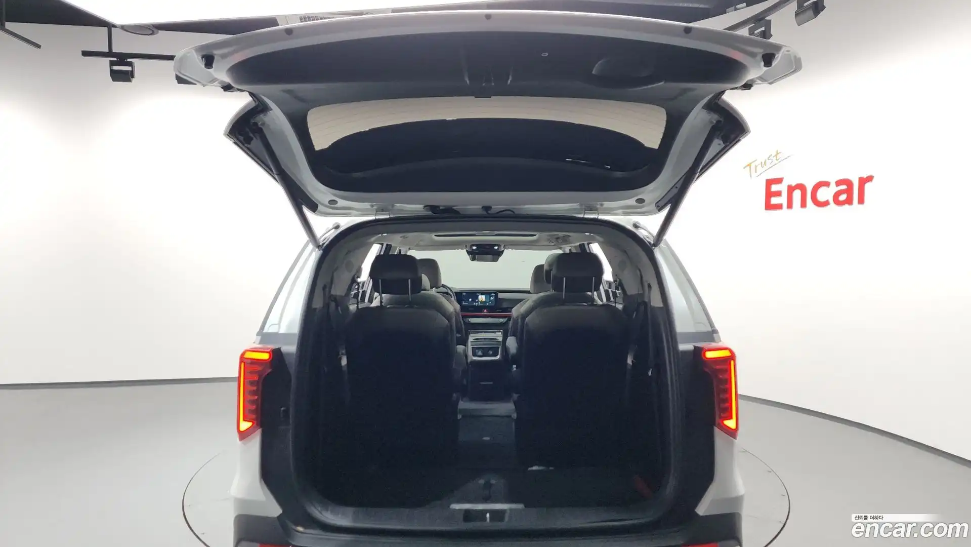 Canival Kia 2025.1-OPTION-023
