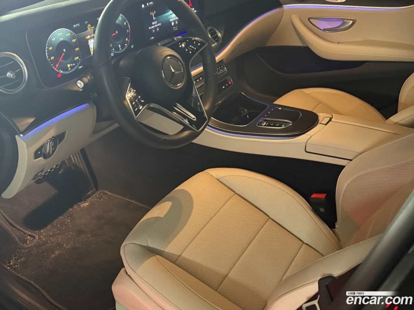 E-Class Mercedes-Benz 2023.8-INNER-007
