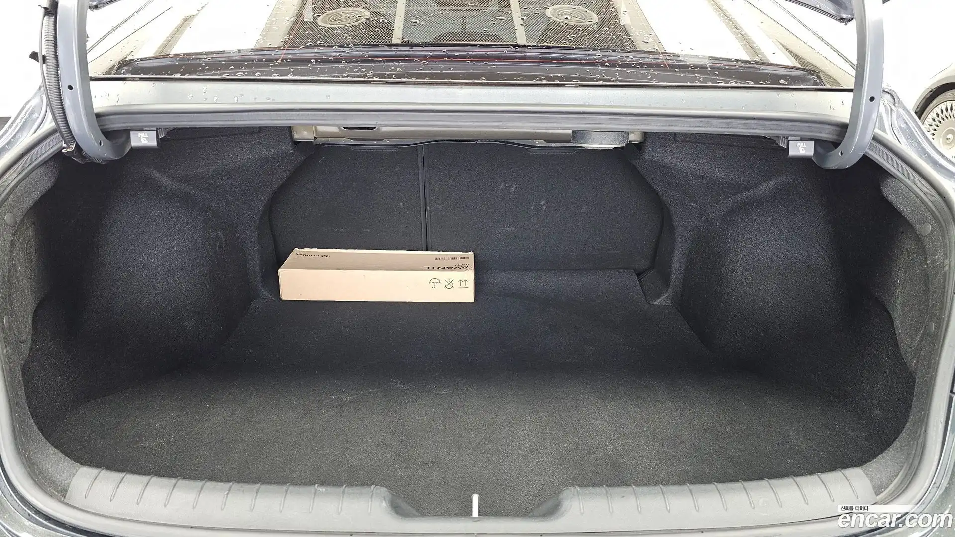 AVANTE Hyundai 2021.10-OPTION-024