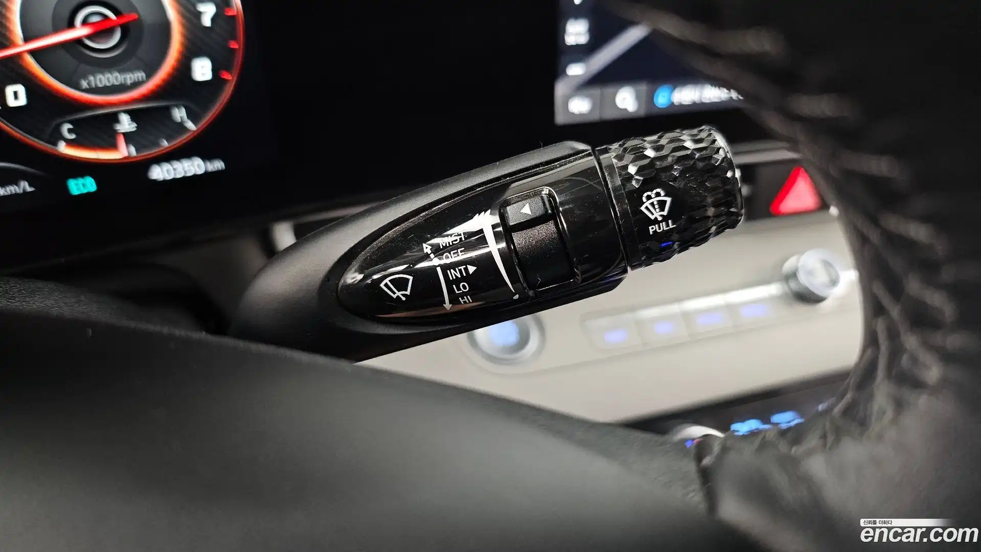 AVANTE Hyundai 2021.10-OPTION-042