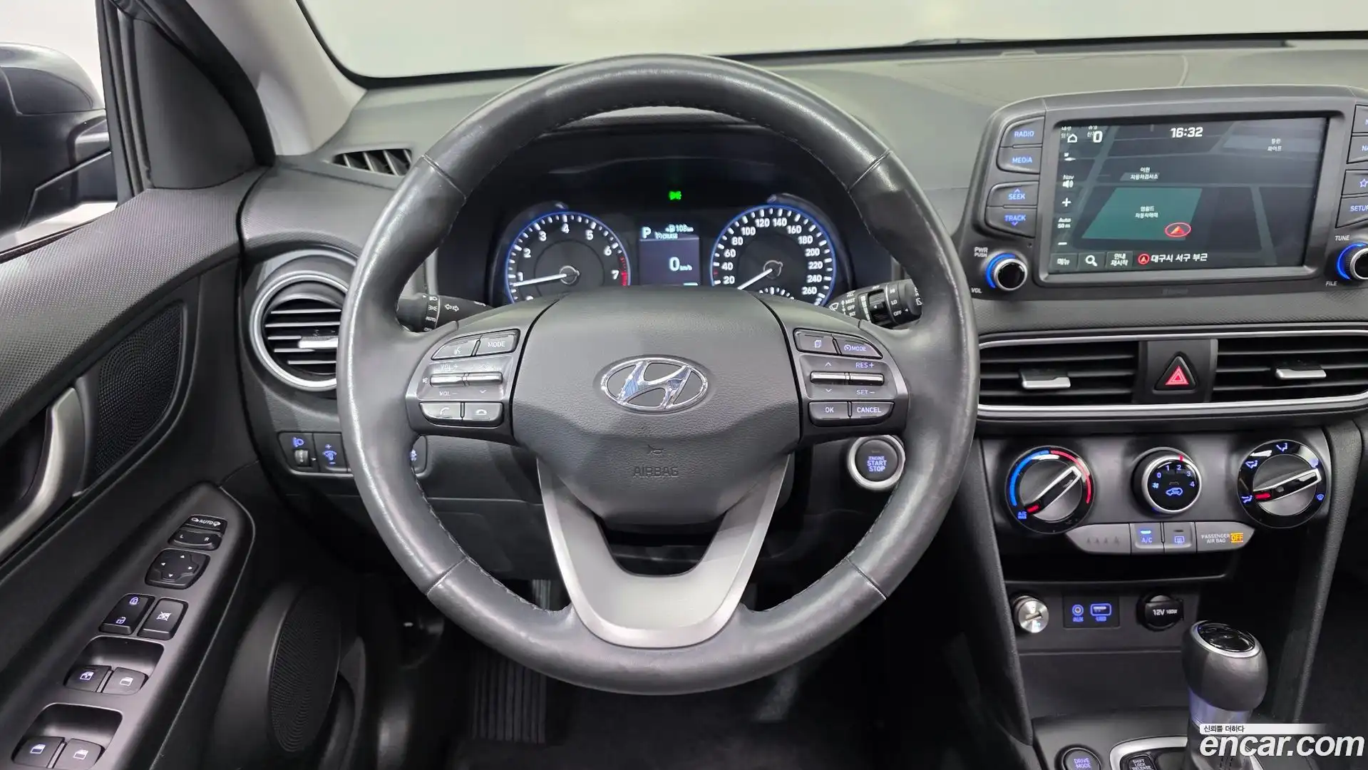 Kona Hyundai 2017.10-OPTION-017