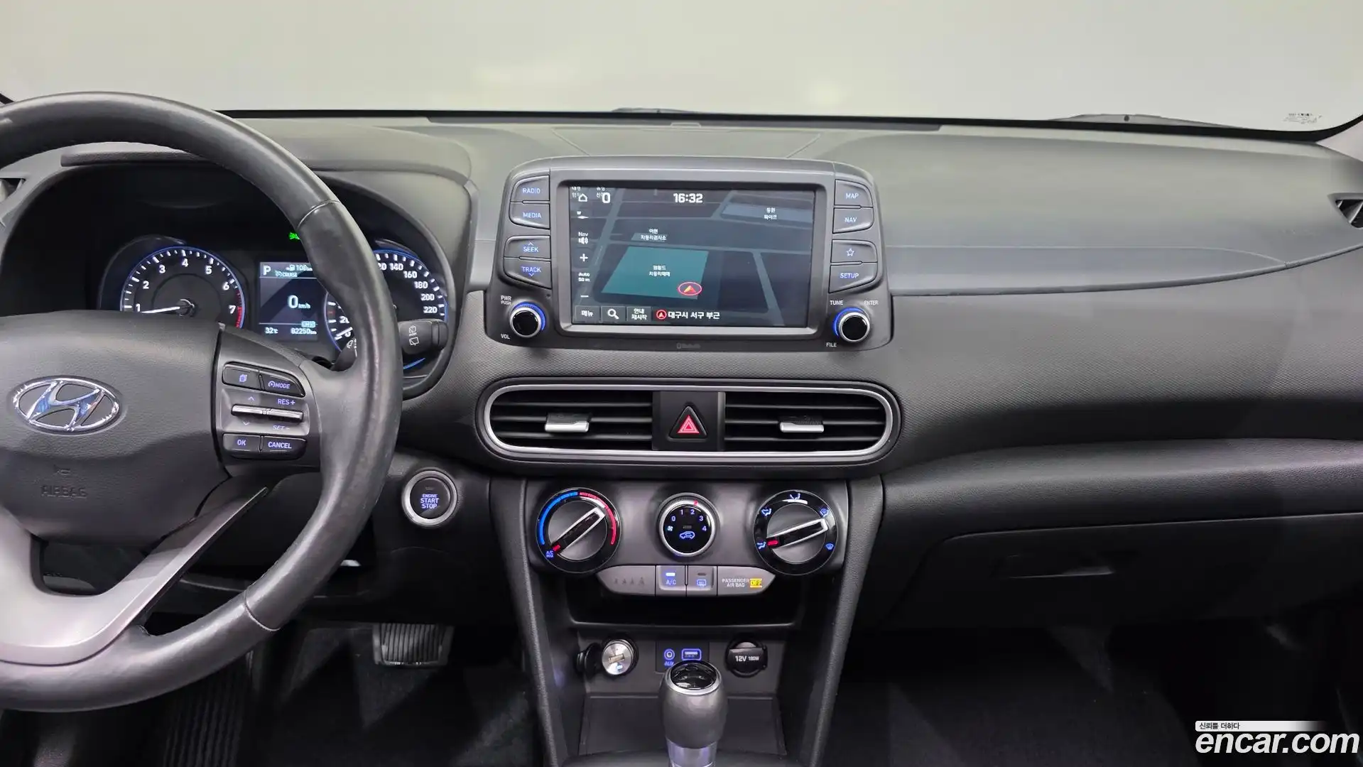 Kona Hyundai 2017.10-OPTION-020