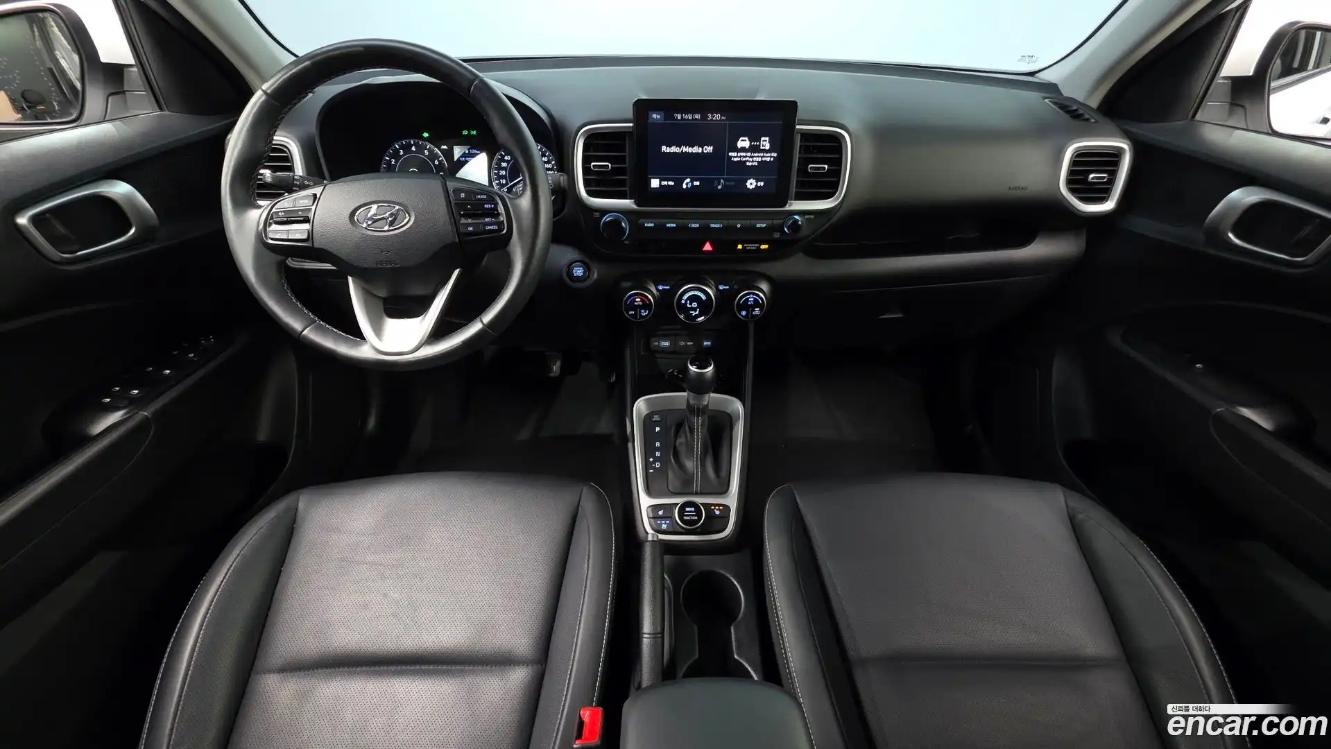 Venue Hyundai 2022.6-INNER-007