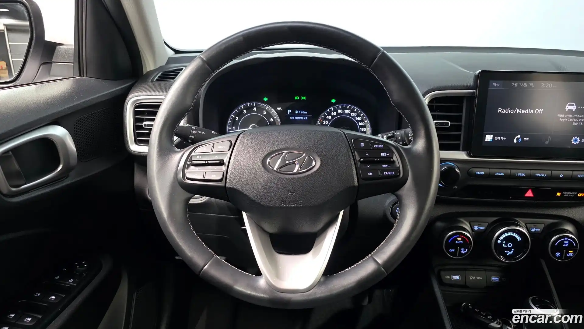 Venue Hyundai 2022.6-OPTION-020