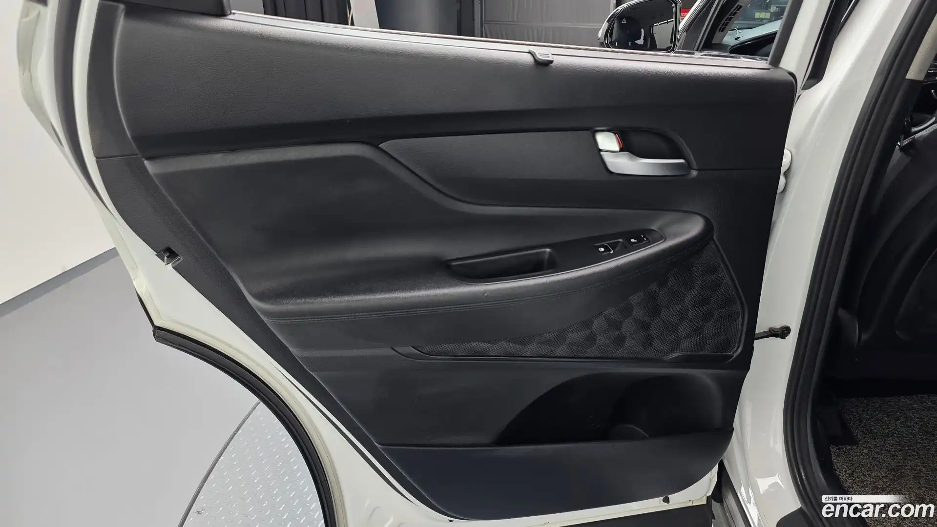 Santafe Hyundai 2021.7-INNER-035