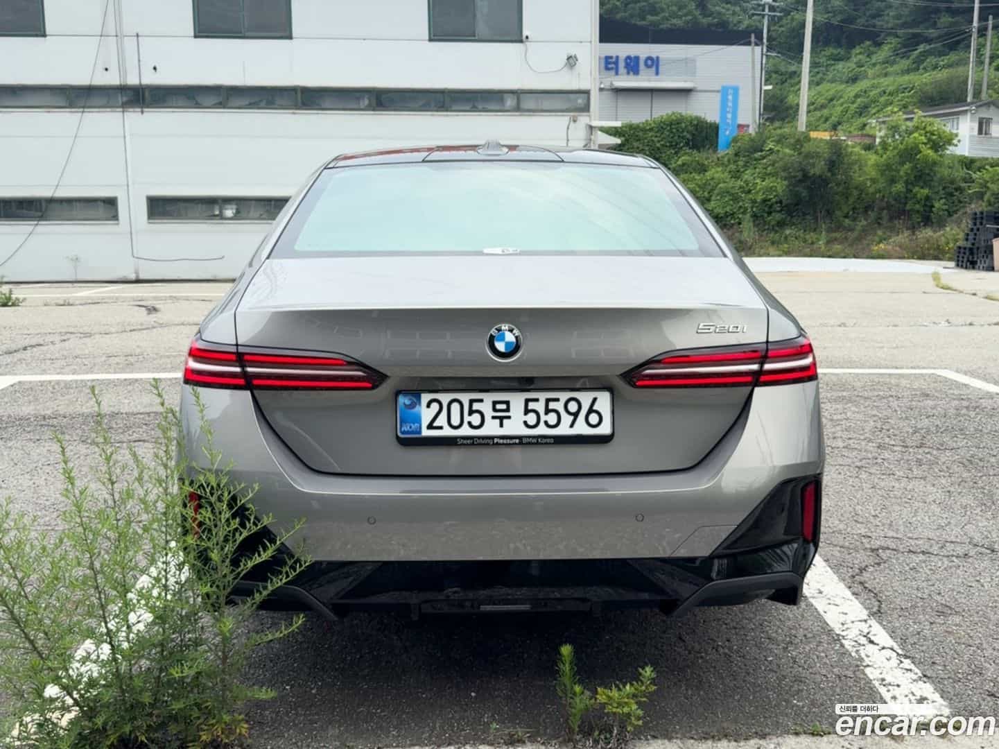 5-Series BMW 2026.1-OUTER-005