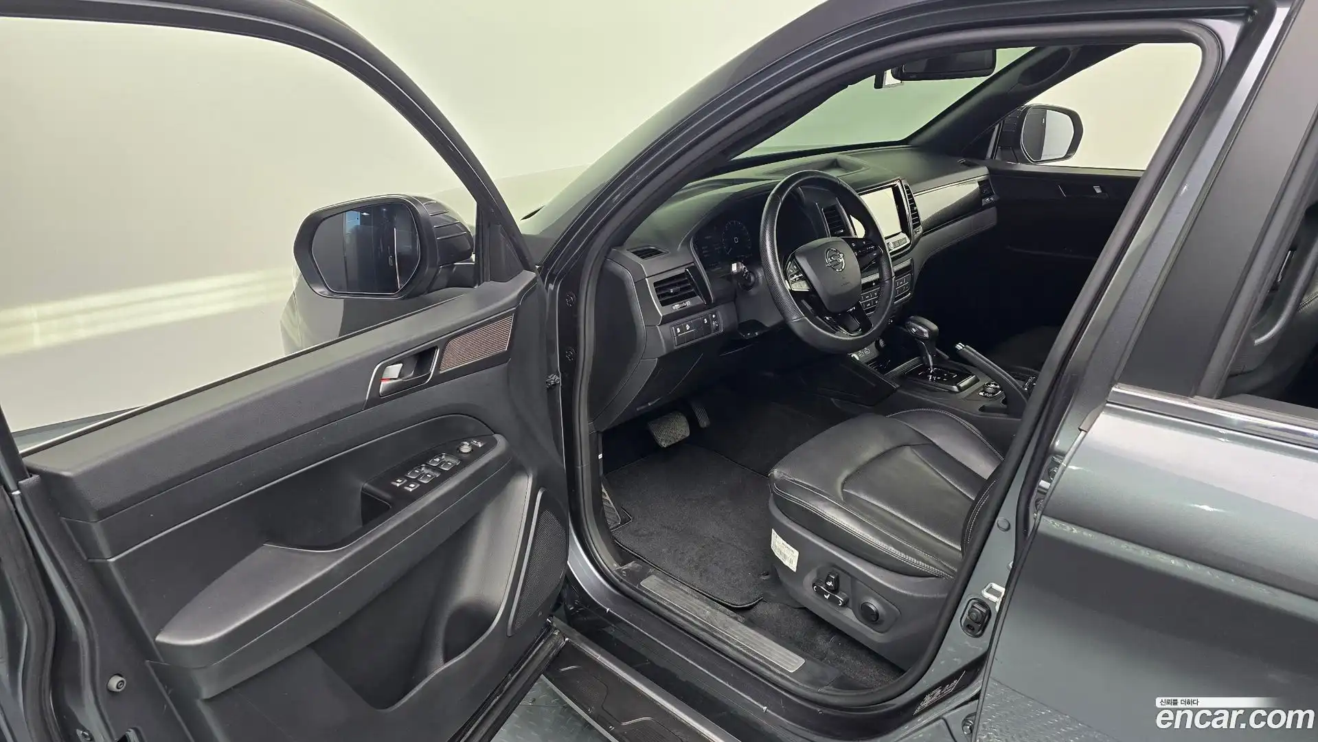 Rexton KG Mobility 2023.2-OPTION-015