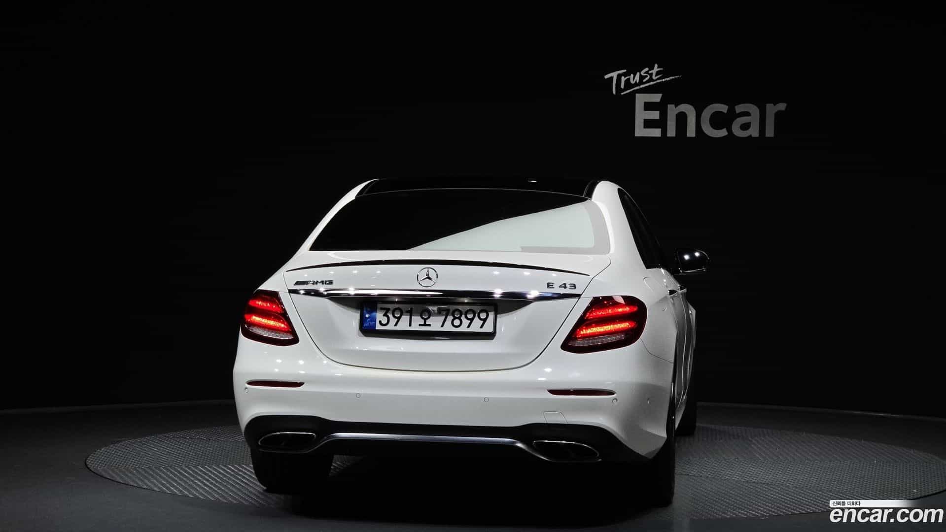E-Class Mercedes-Benz 2017.3-OUTER-004