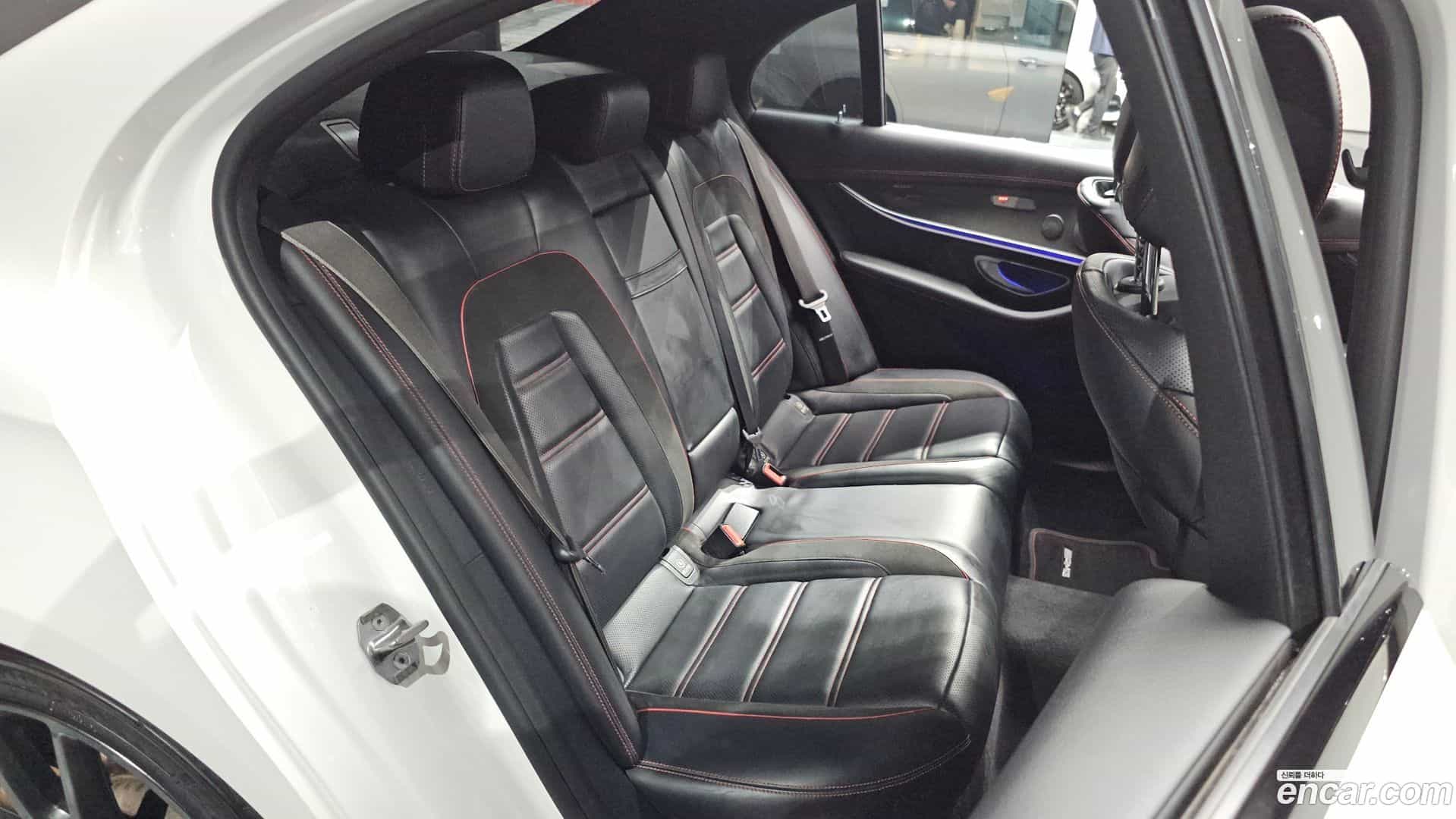 E-Class Mercedes-Benz 2017.3-OPTION-015