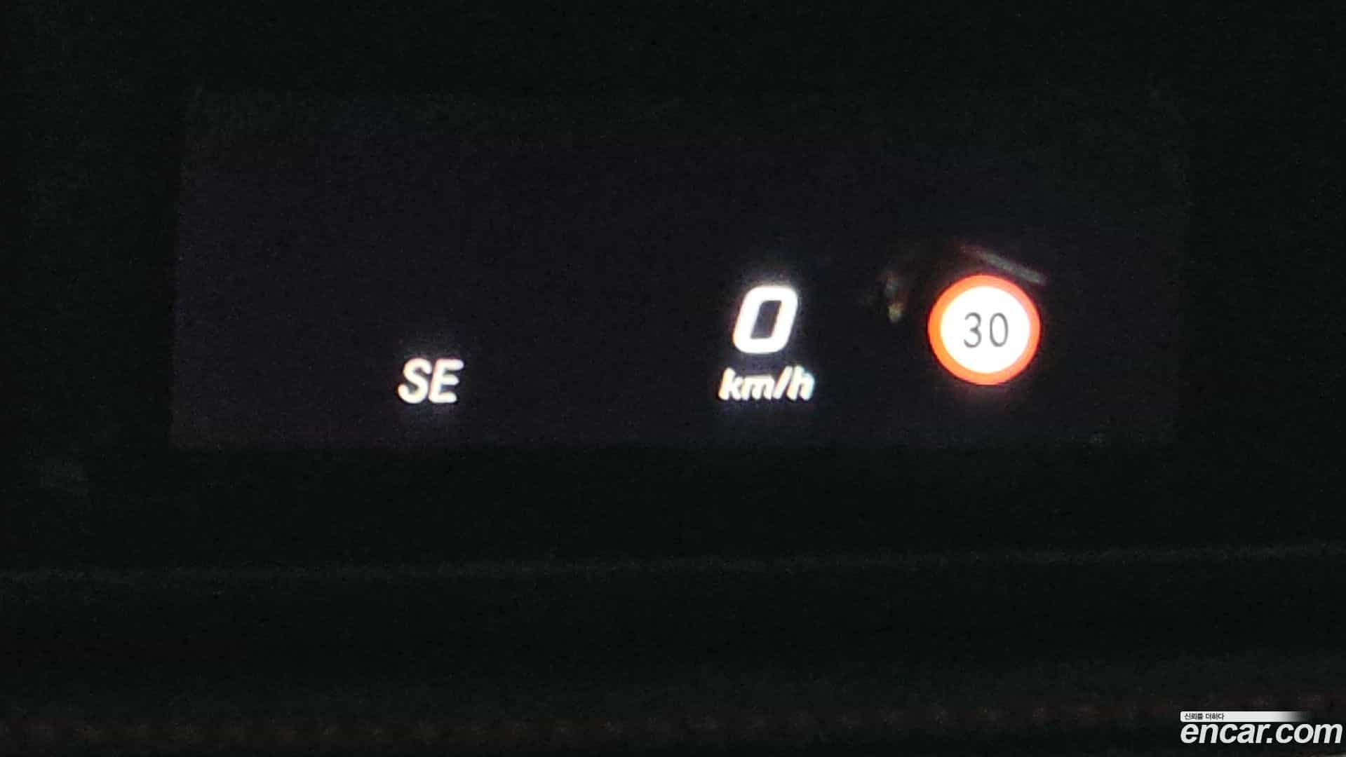 E-Class Mercedes-Benz 2017.3-OPTION-023