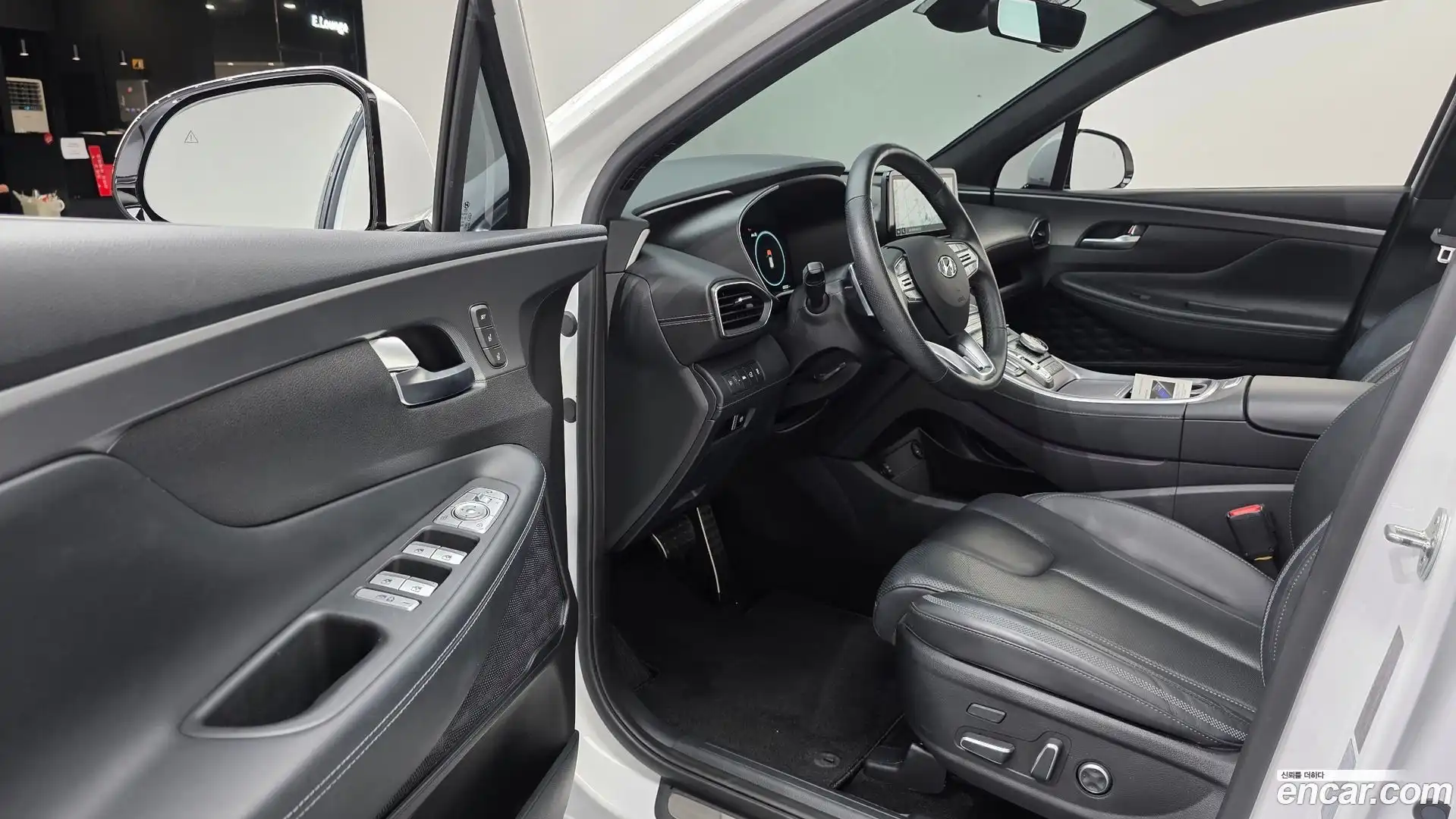 Santafe Hyundai 2021.1-INNER-010