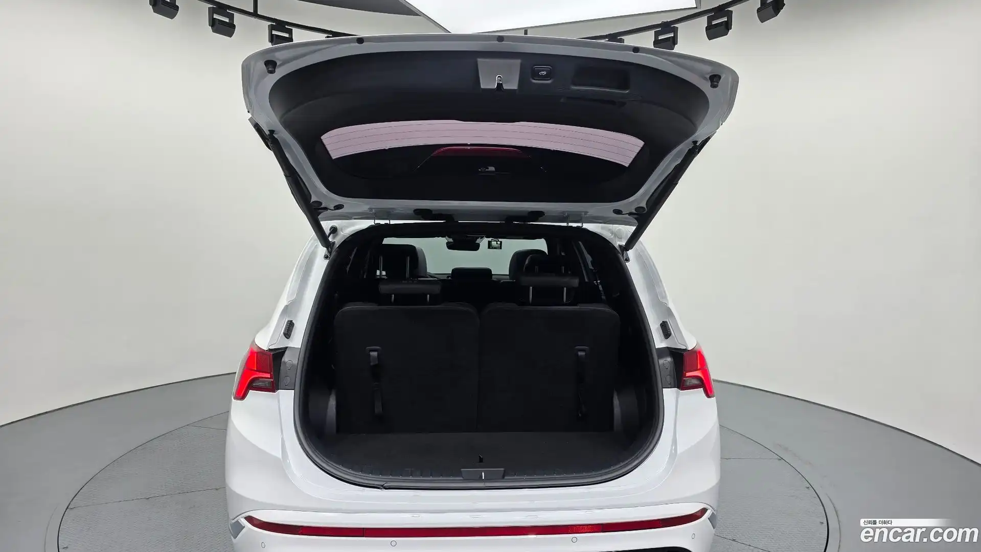 Santafe Hyundai 2021.1-OPTION-024