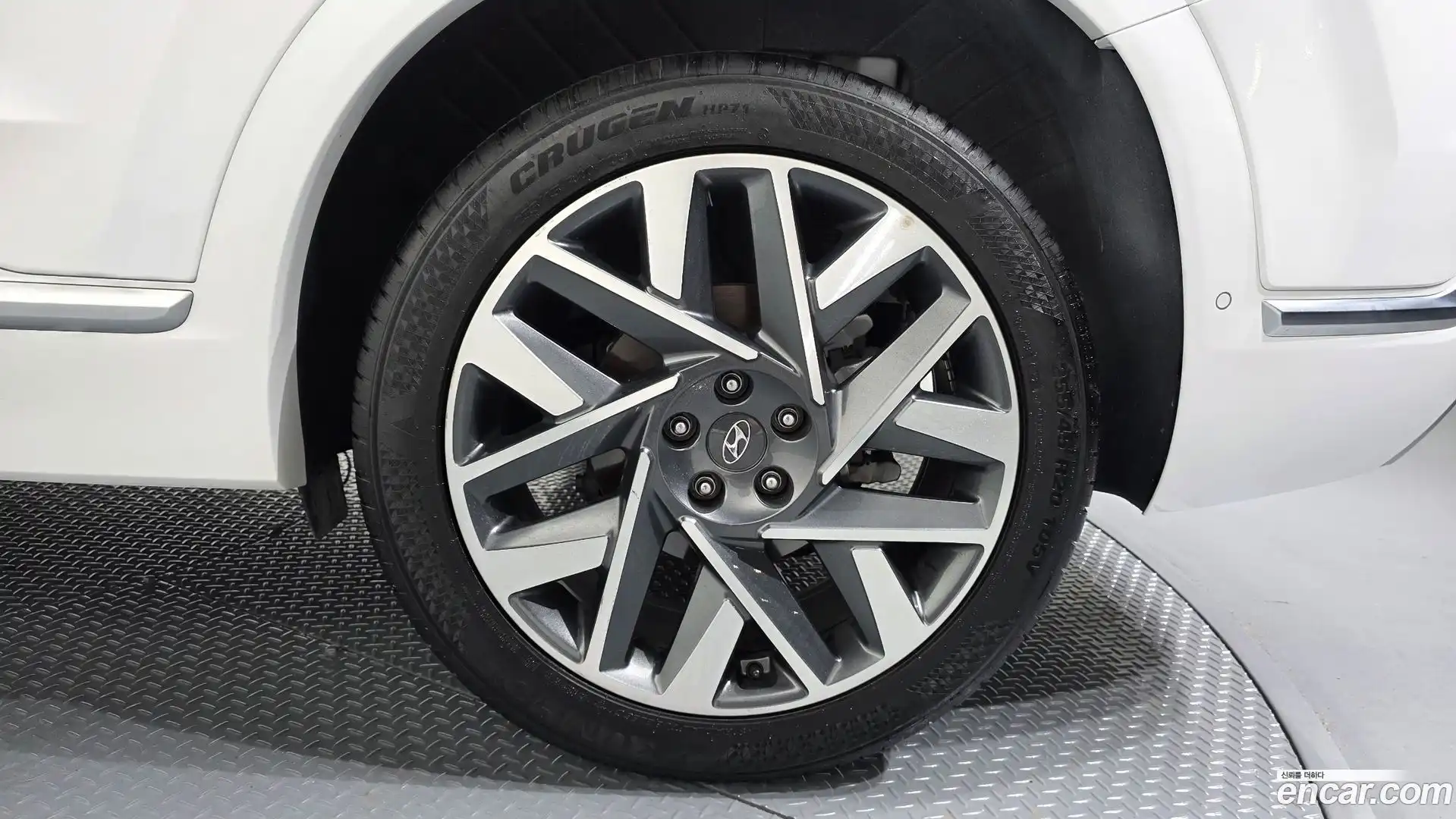 Santafe Hyundai 2021.1-OUTER-031