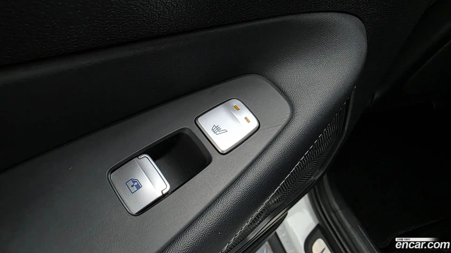 Santafe Hyundai 2021.1-OPTION-043