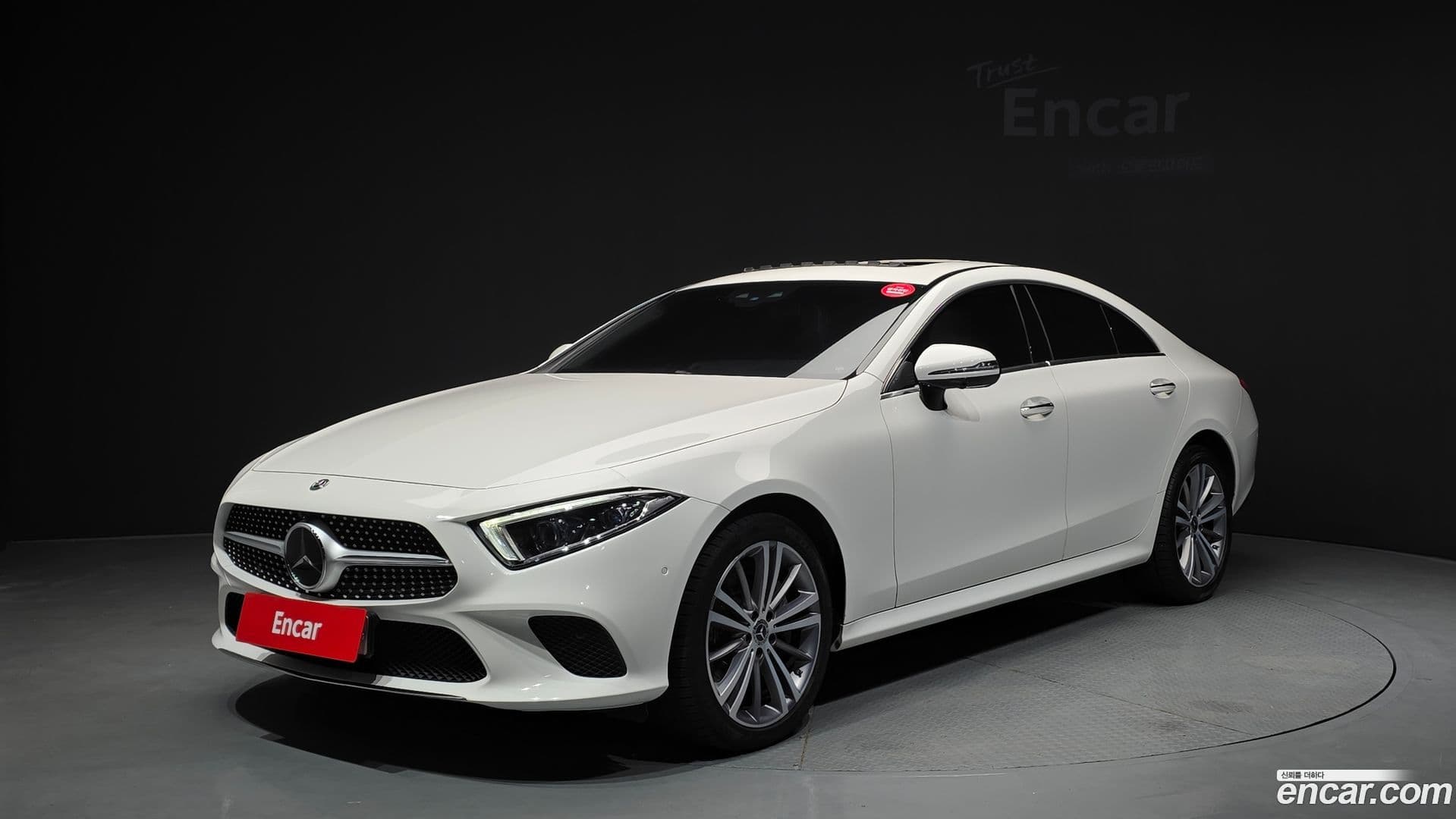Main__Slider__Photo:CLS-Class Mercedes-Benz 2019.11-0