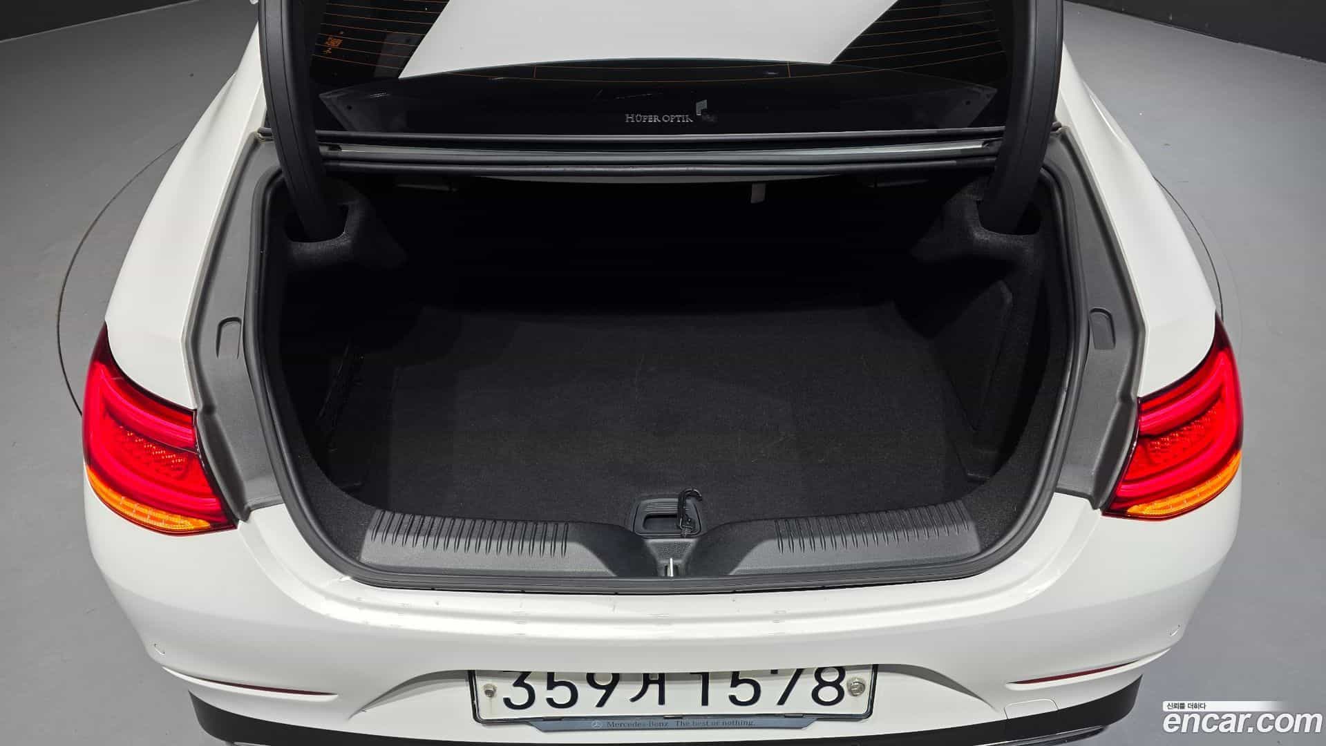 CLS-Class Mercedes-Benz 2019.11-OPTION-021