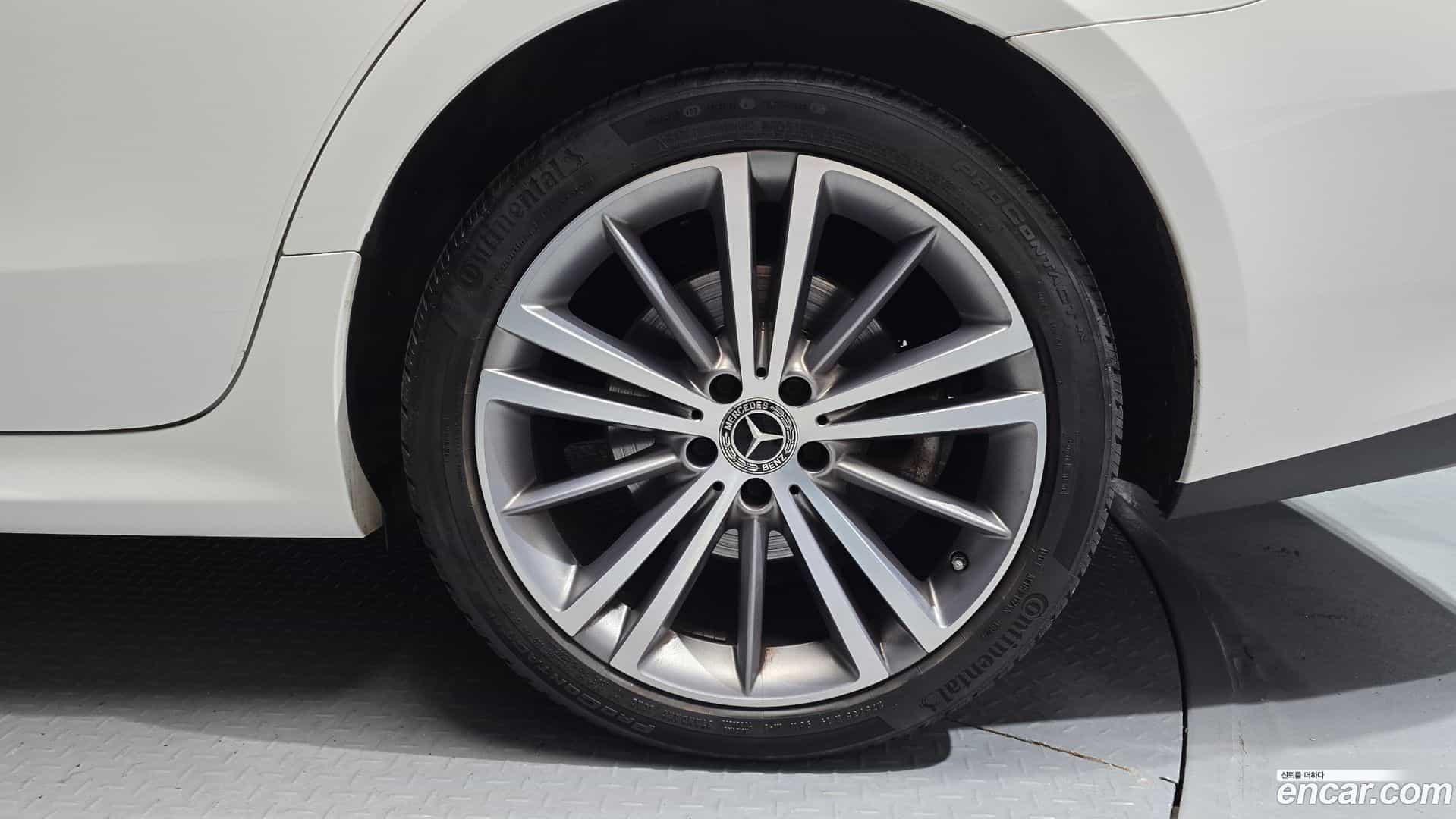 CLS-Class Mercedes-Benz 2019.11-OUTER-031