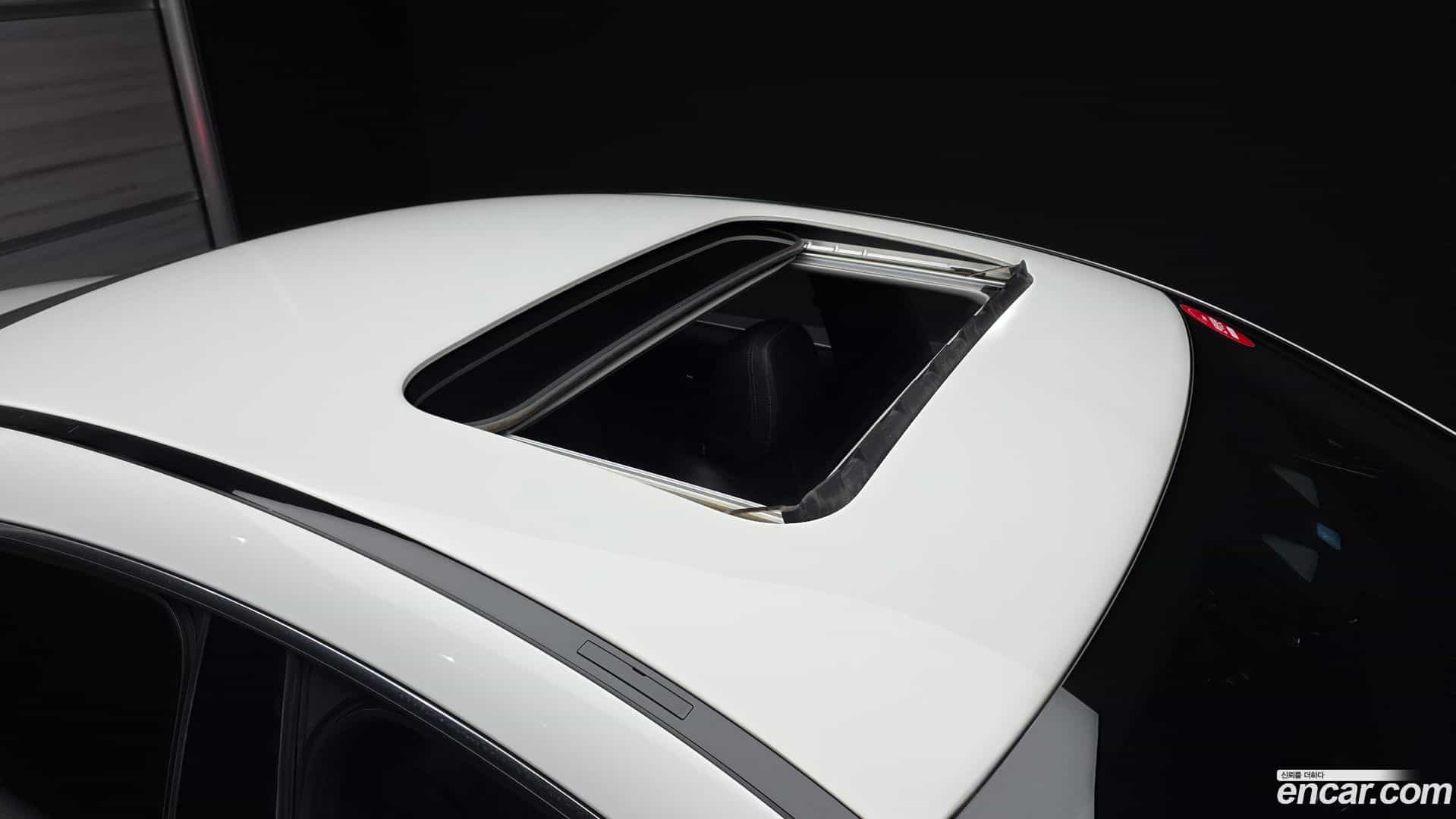 CLS-Class Mercedes-Benz 2019.11-OPTION-041