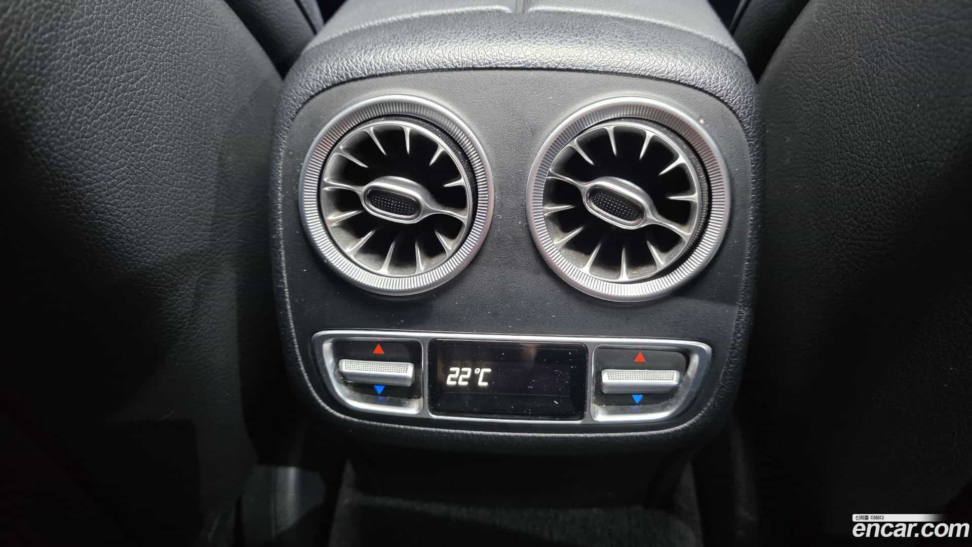 CLS-Class Mercedes-Benz 2019.11-OPTION-047