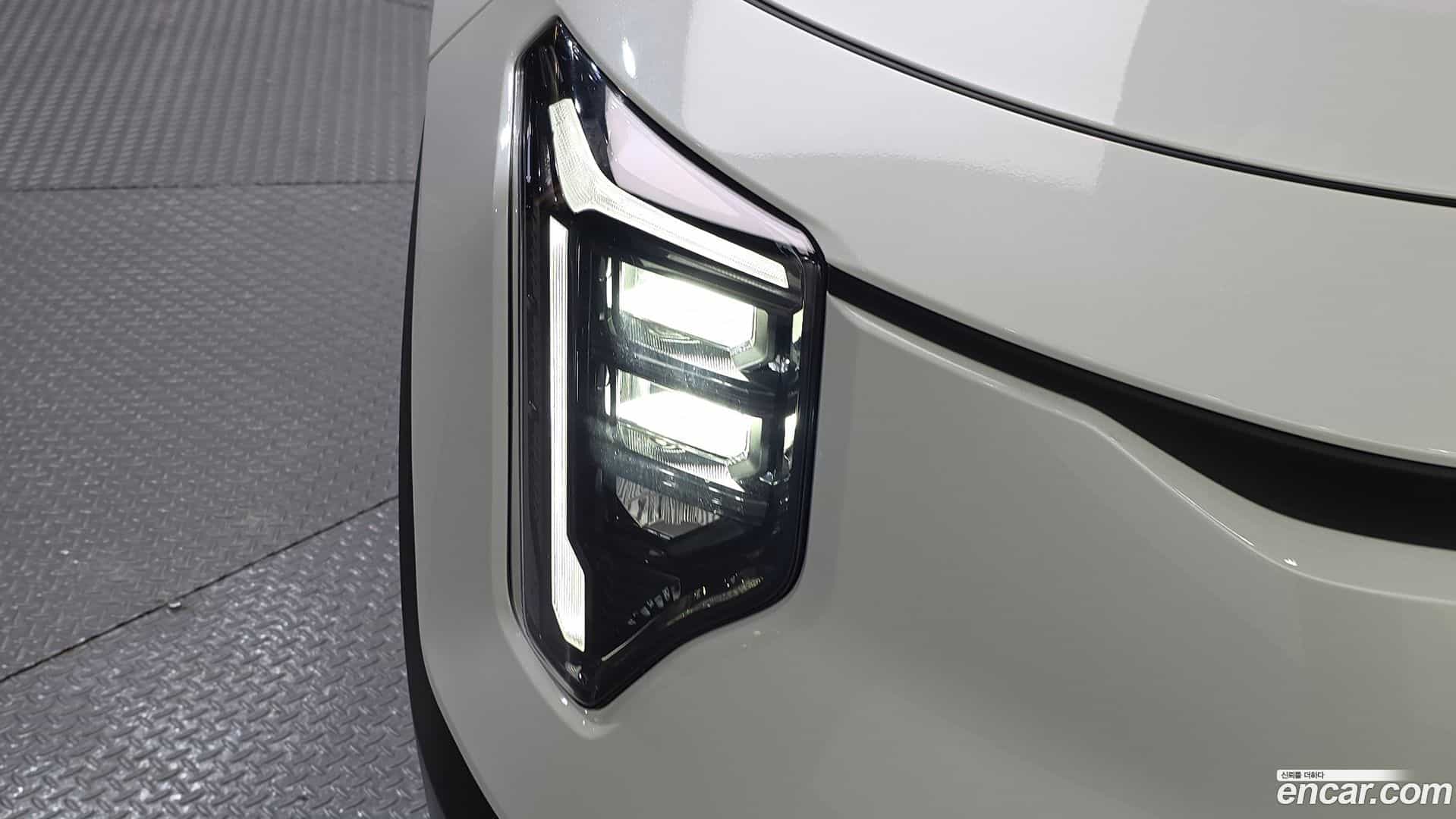 Niro Kia 2026.4-OUTER-032