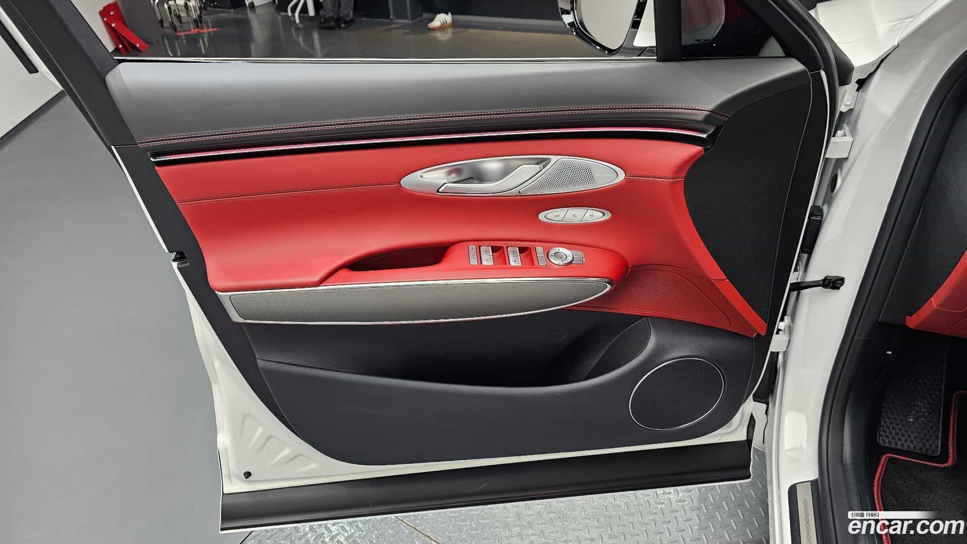 GV70 Genesis 2024.6-INNER-034