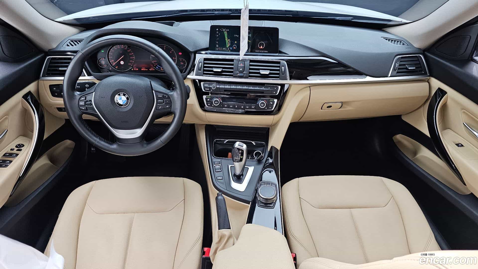 Gran Turismo BMW 2020.2-INNER-007