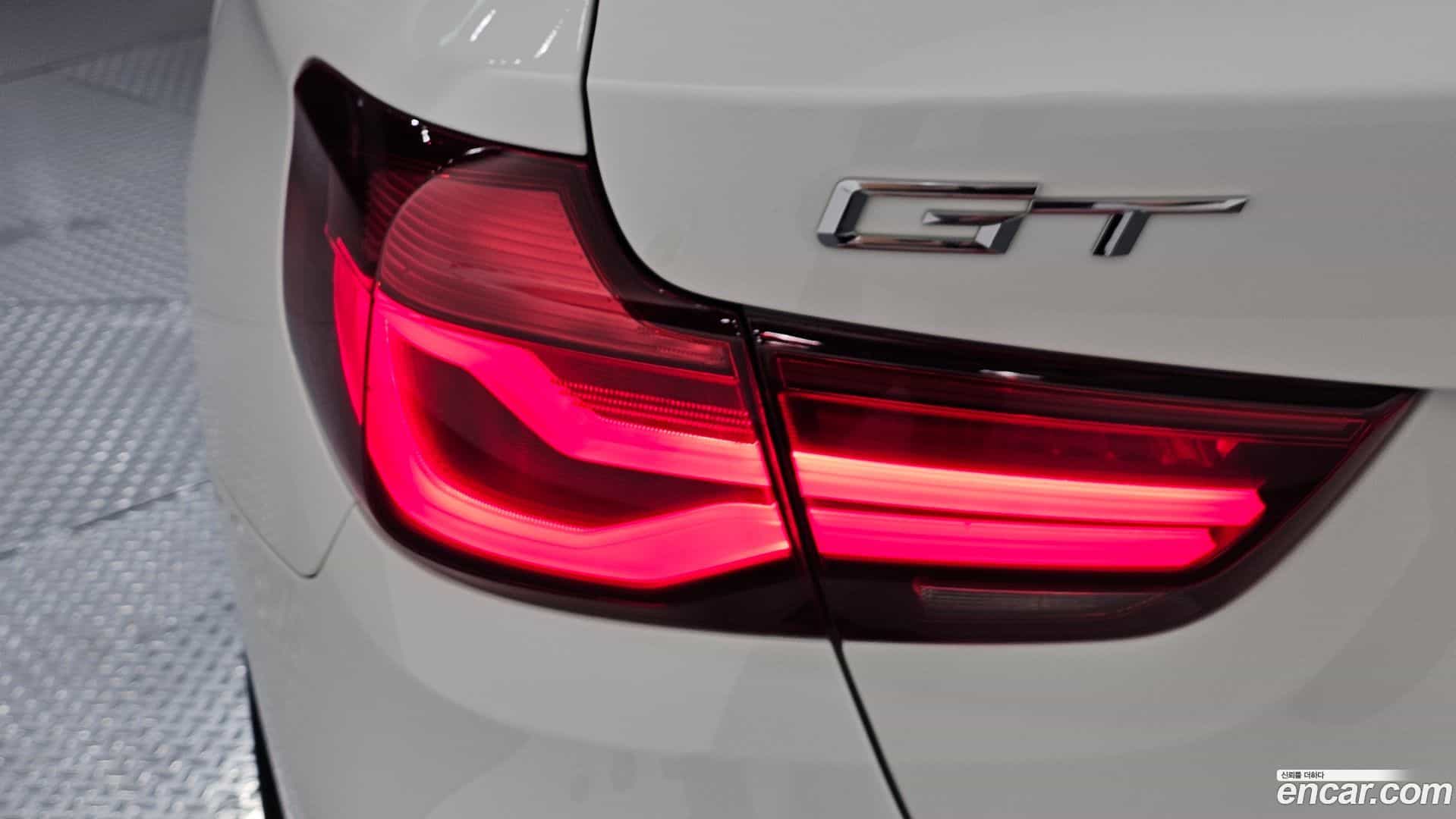 Gran Turismo BMW 2020.2-OUTER-033