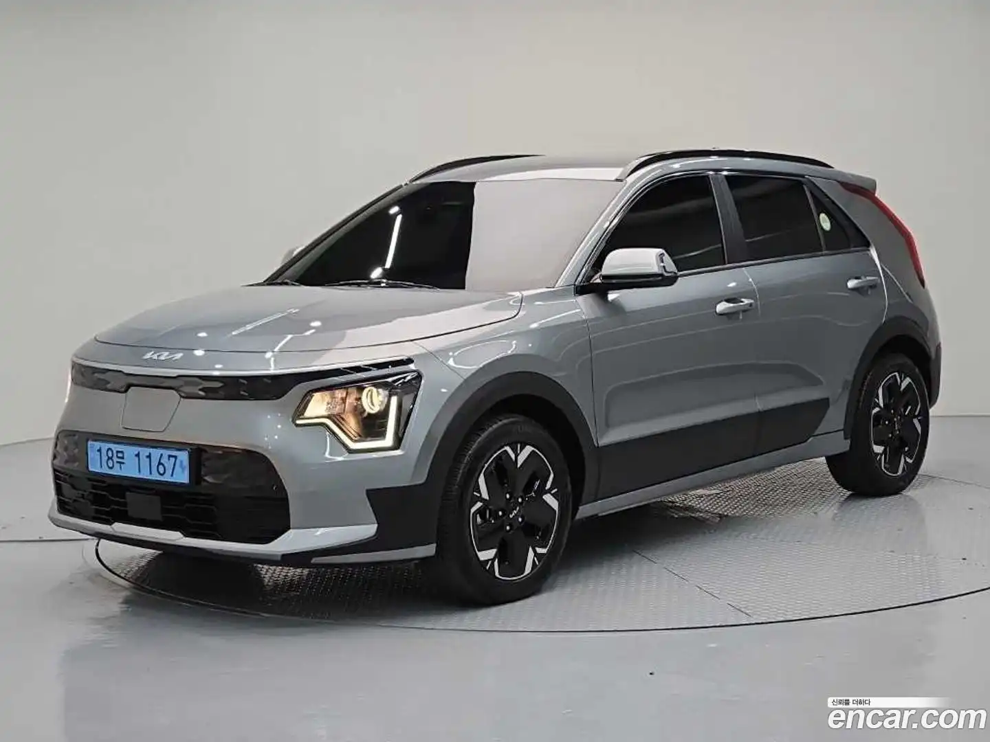 Niro Kia 2023.3-OUTER-001