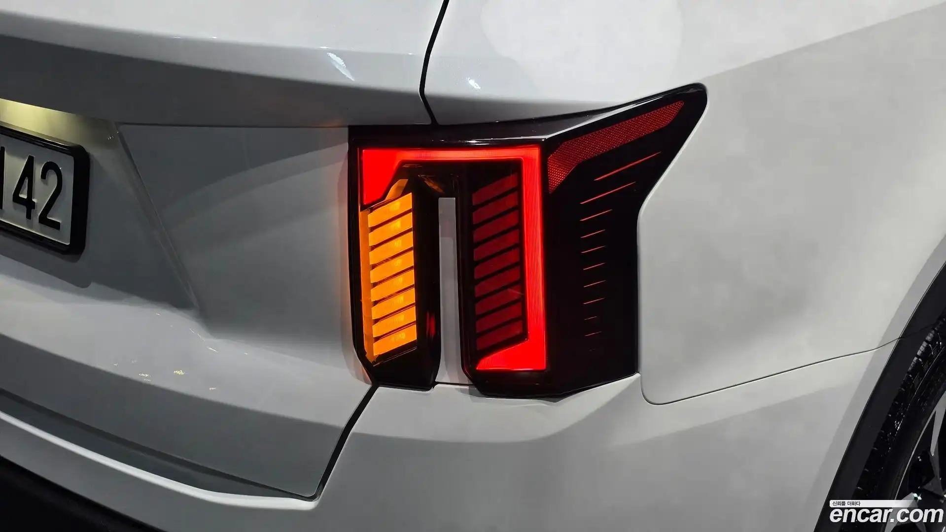Sorento Kia 2023.7-OUTER-033