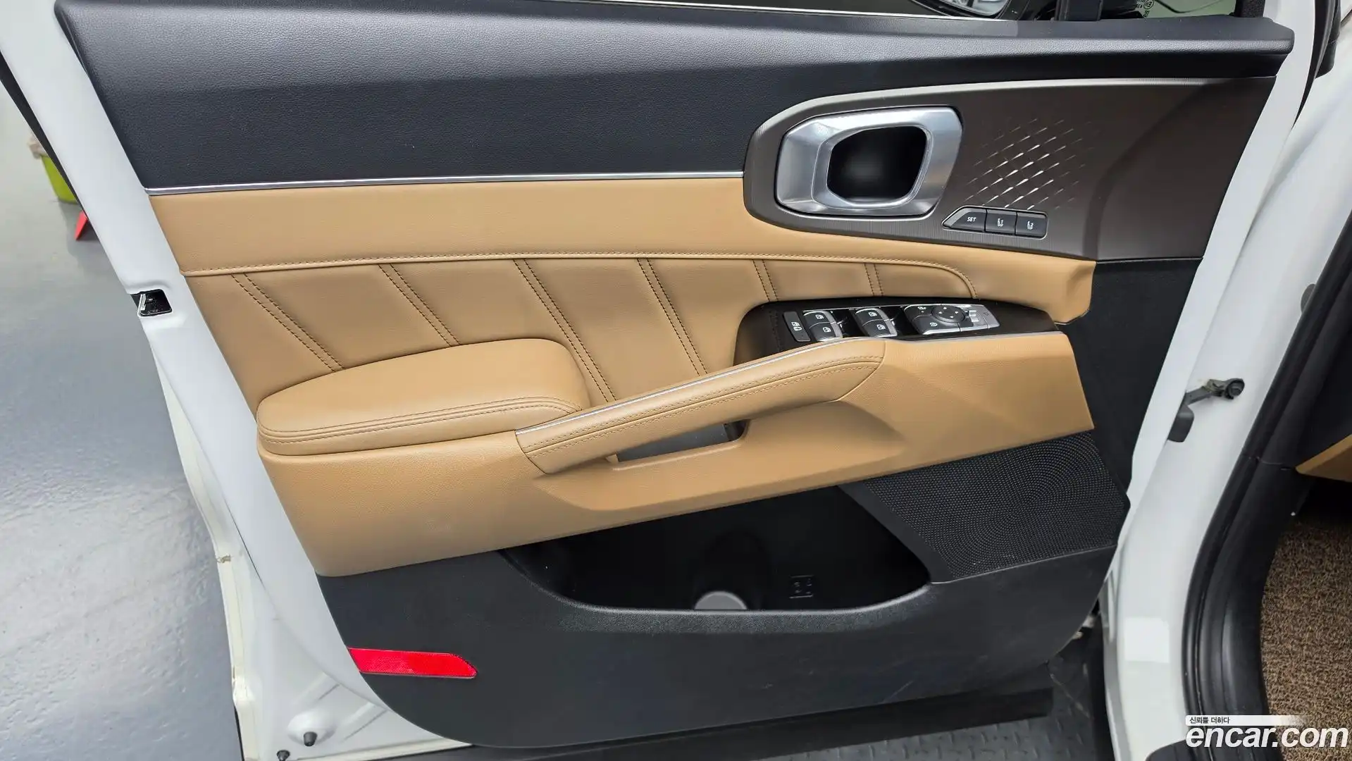 Sorento Kia 2023.7-INNER-034