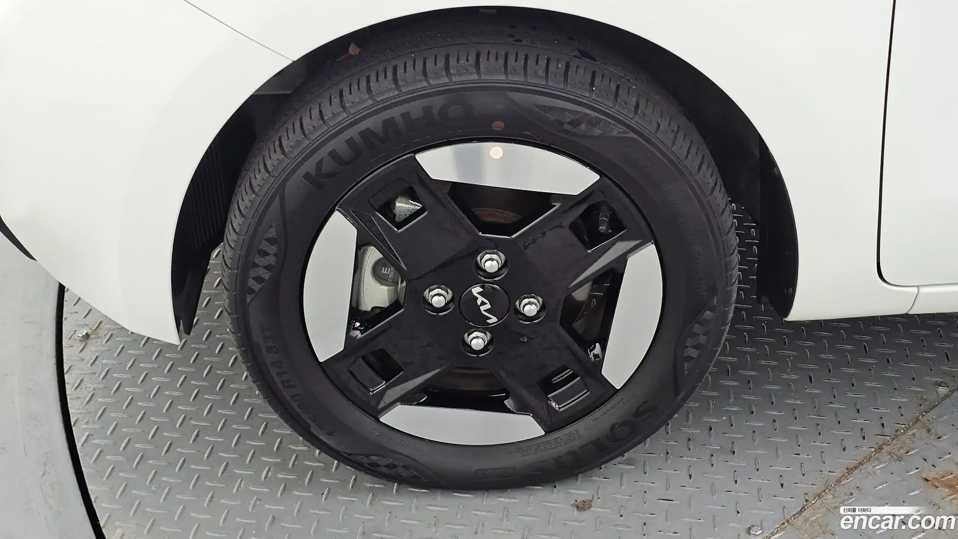 RAY Kia 2023.10-OUTER-005