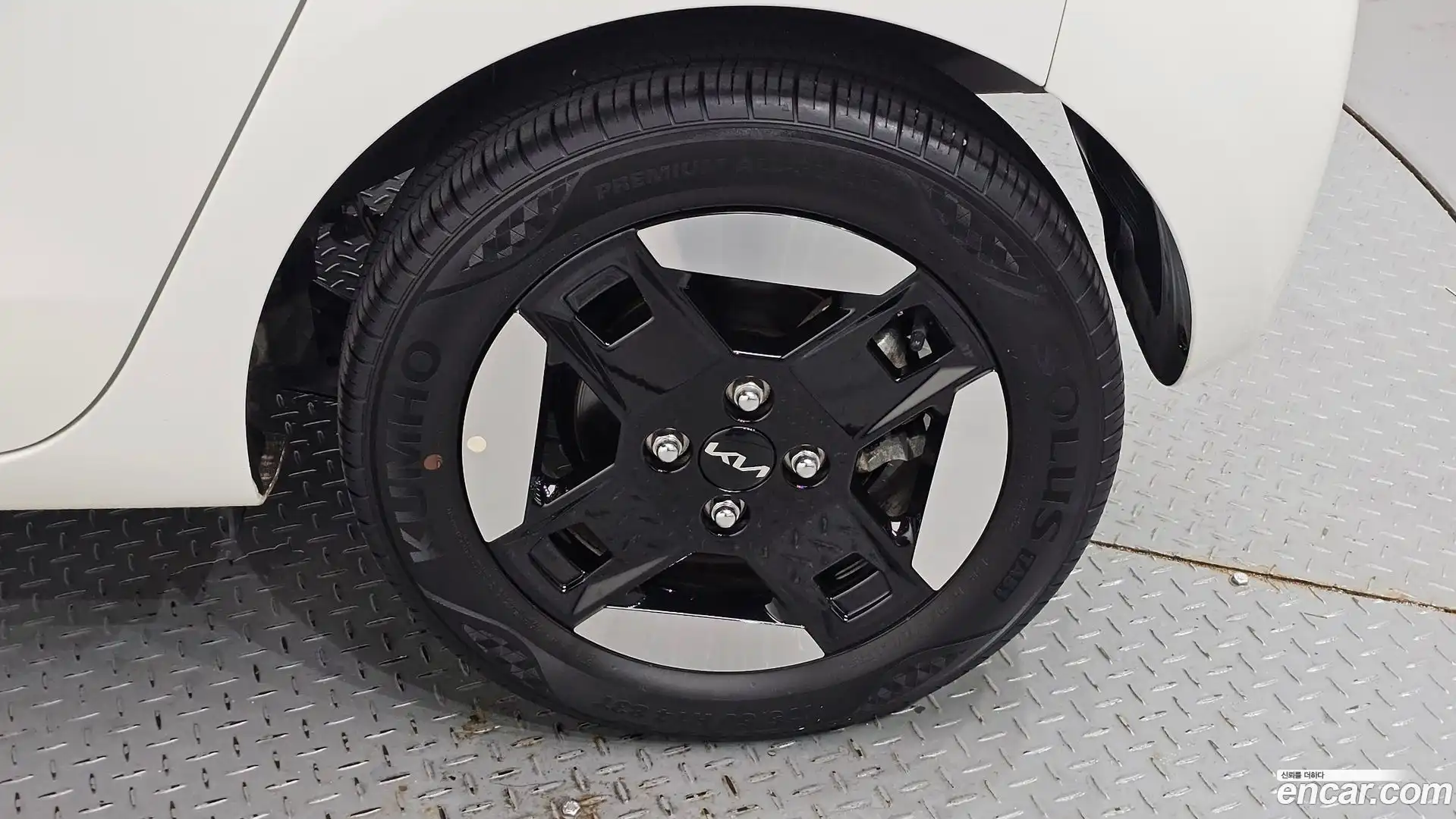 RAY Kia 2023.10-OUTER-031