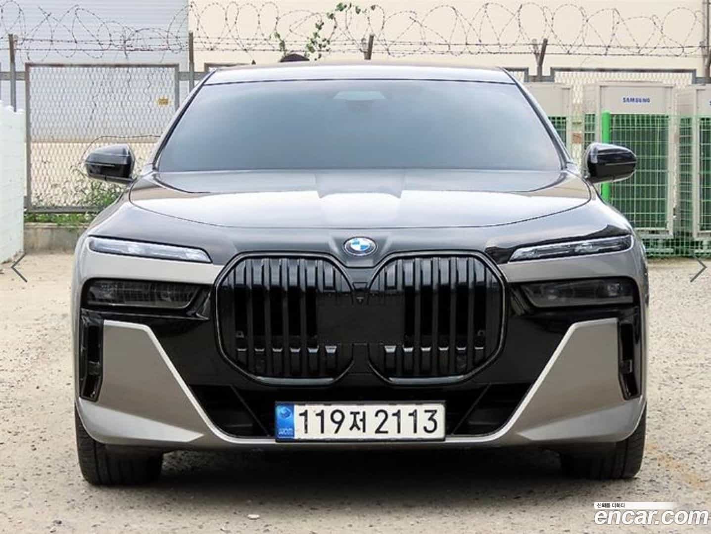 7-Series BMW 2022.11-OUTER-001