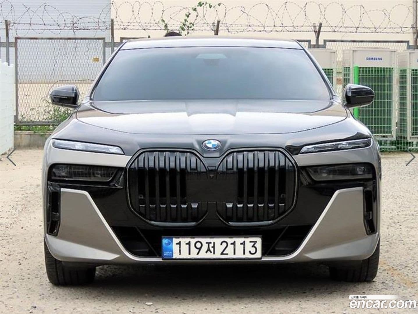 Main__Slider__Photo:7-Series BMW 2022.11-0