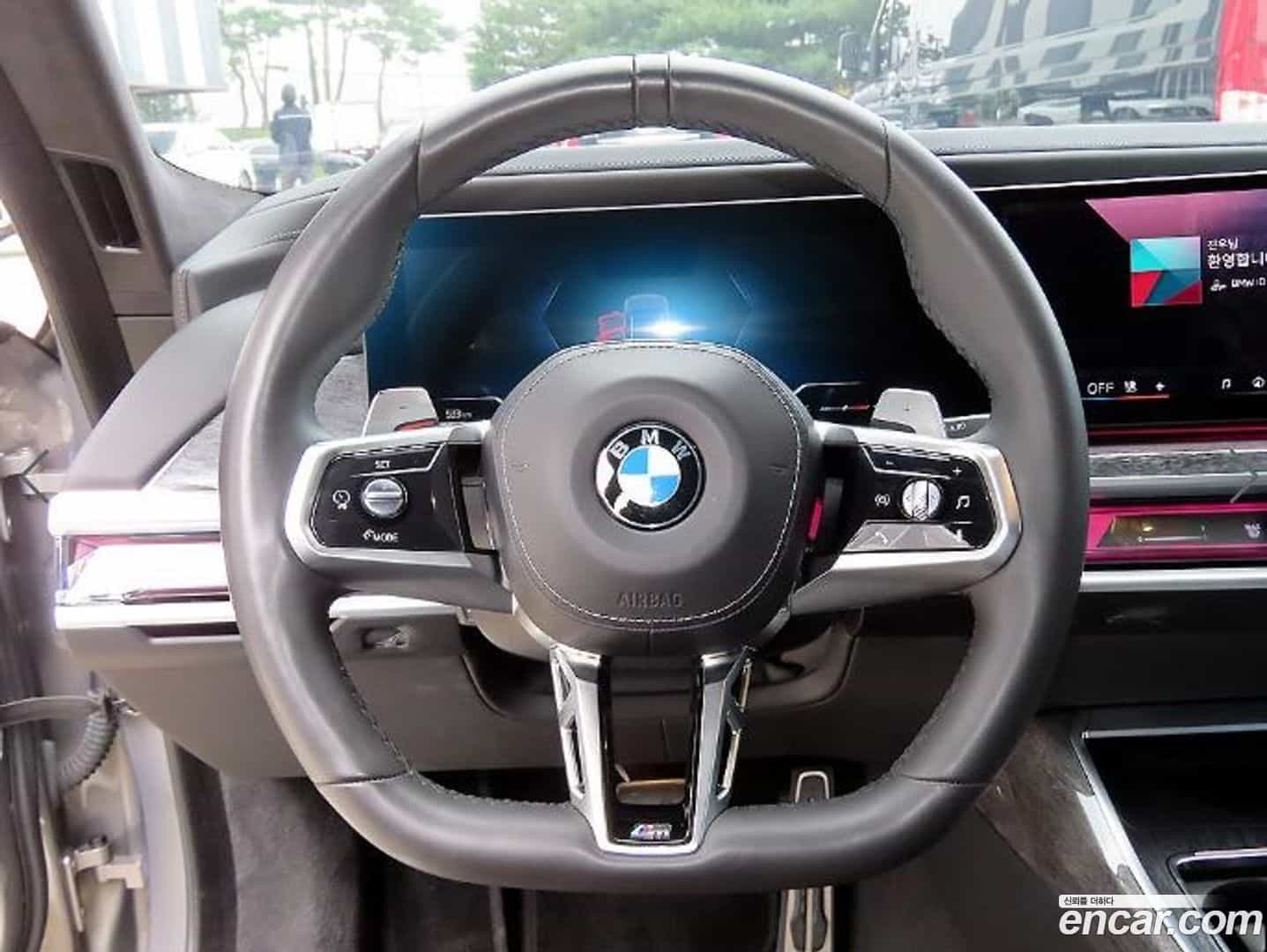7-Series BMW 2022.11-INNER-008