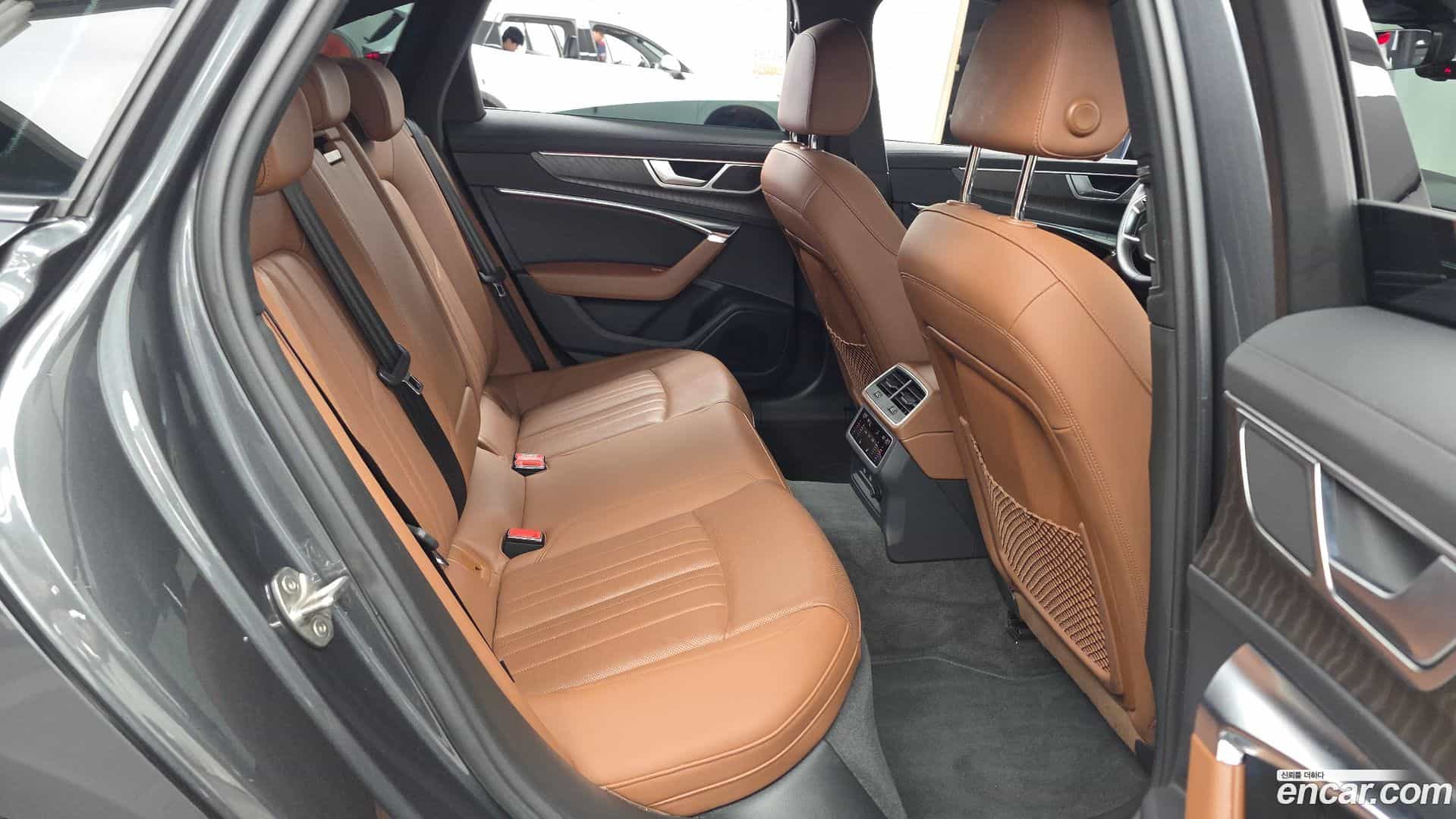 A6 Audi 2022.11-OPTION-016