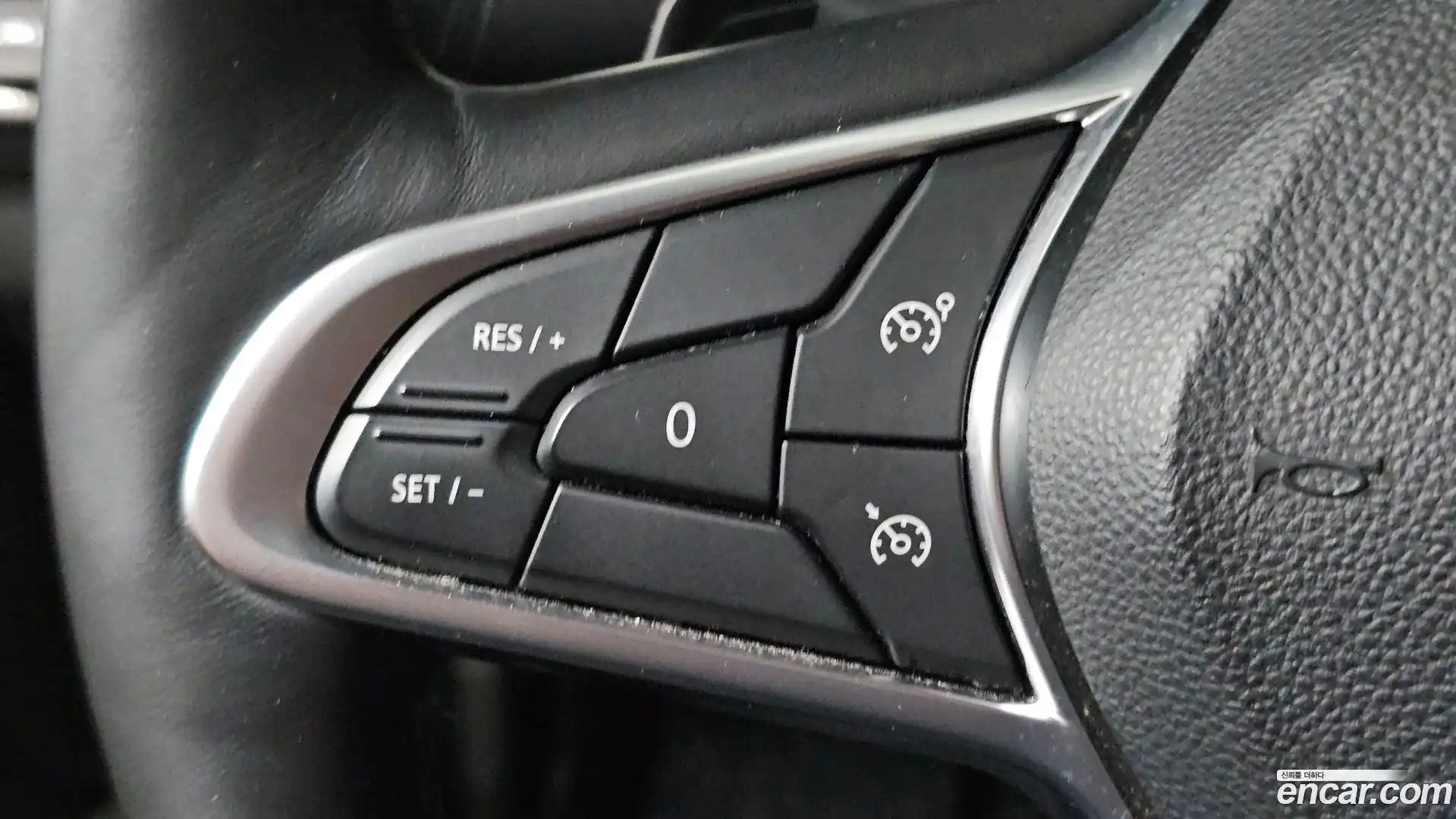XM3 Renault Korea 2023.6-OPTION-020