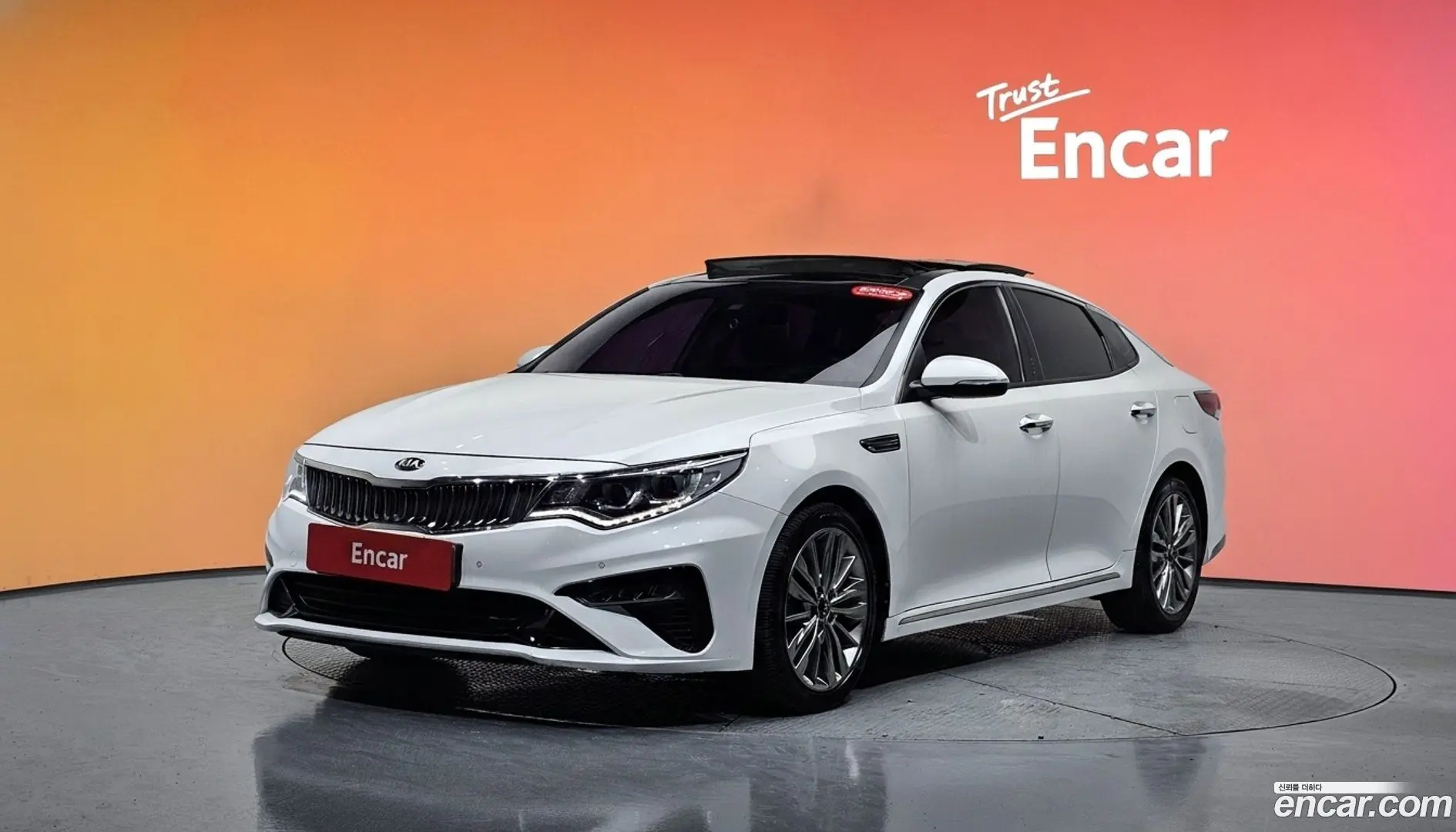 Main__Slider__Photo:K5 Kia 2018.3-0
