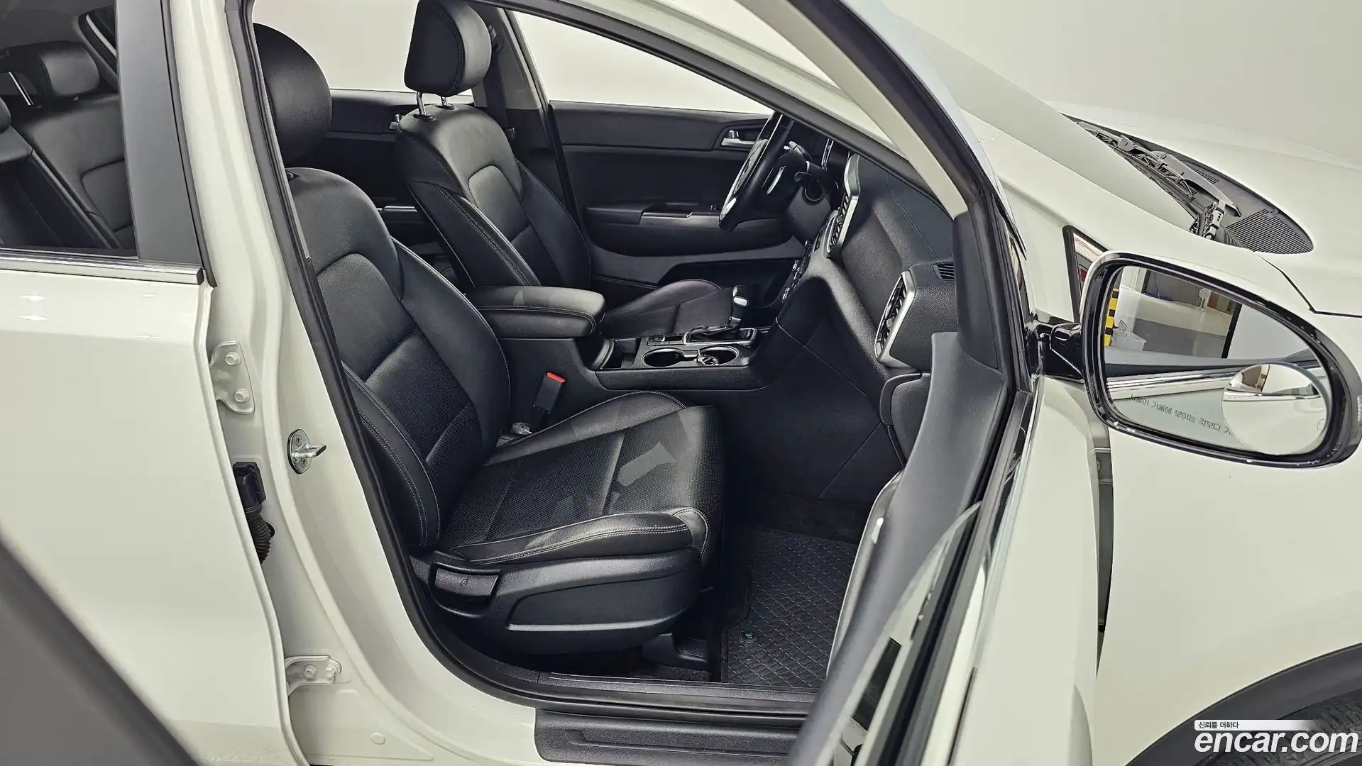 Sportage Kia 2021.5-INNER-010
