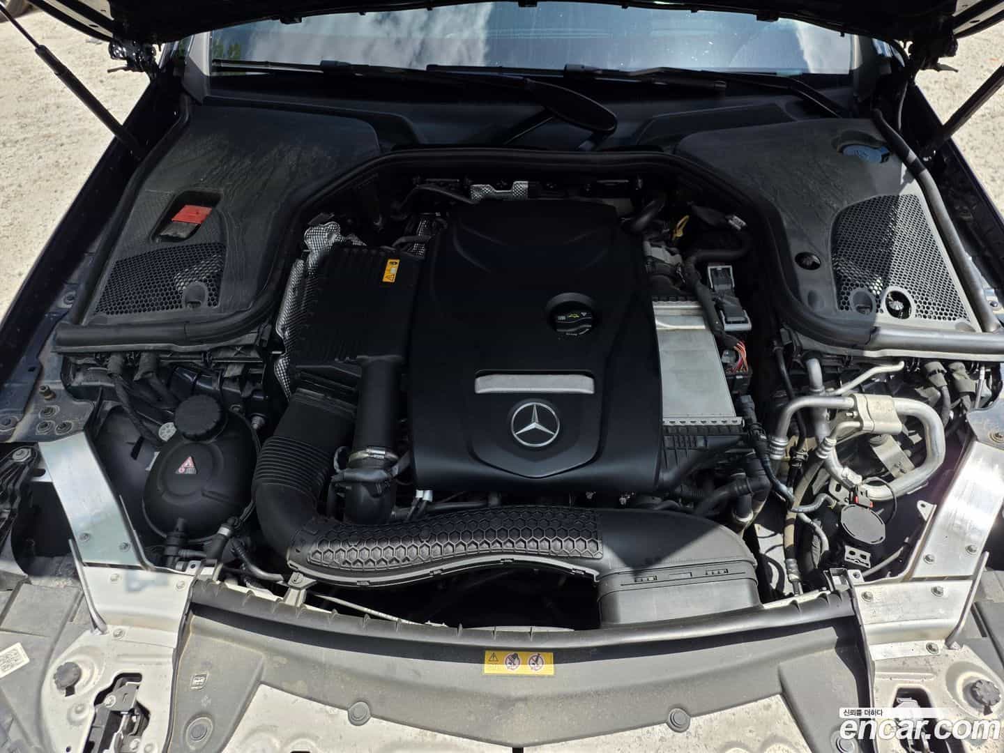 E-Class Mercedes-Benz 2018.4-INNER-007