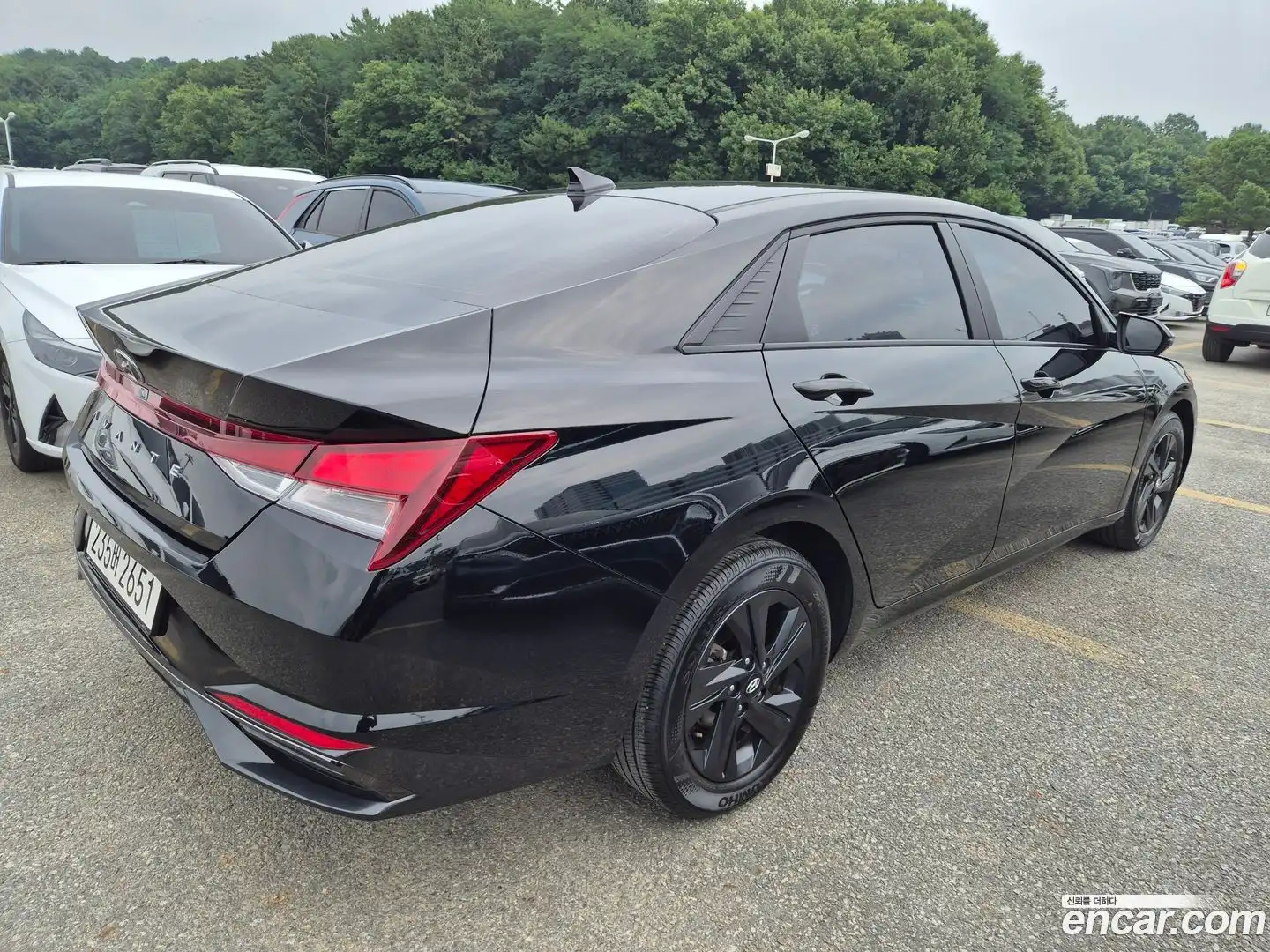 AVANTE Hyundai 2022.5-OUTER-006
