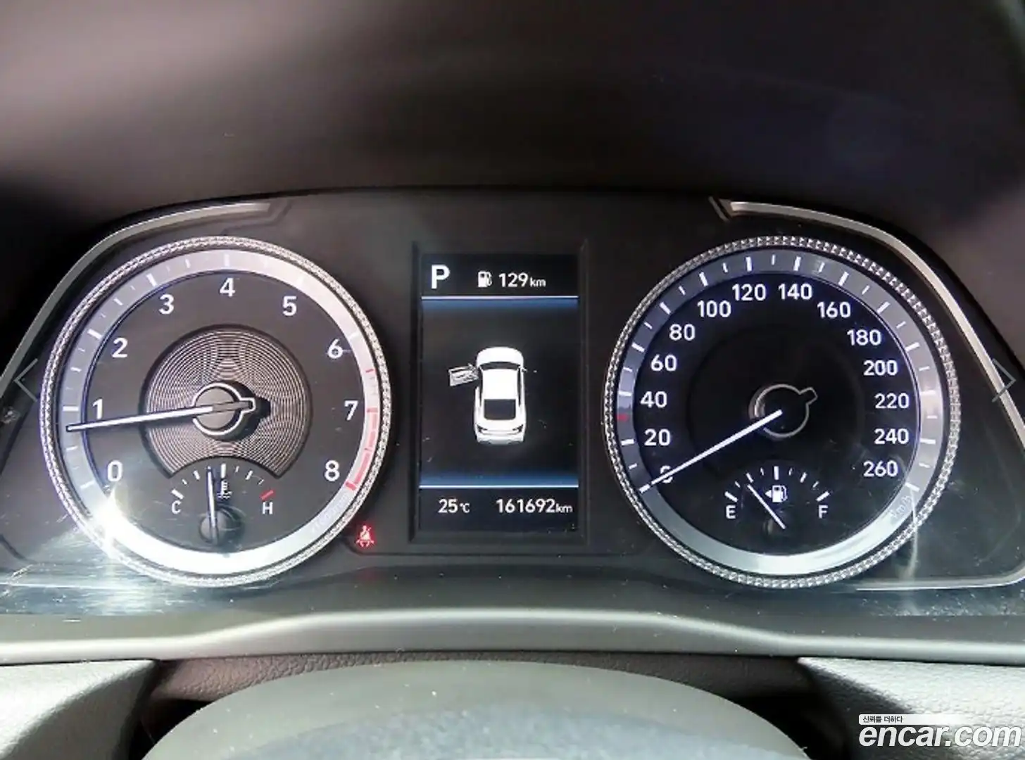 Sonata Hyundai 2022.5-INNER-009