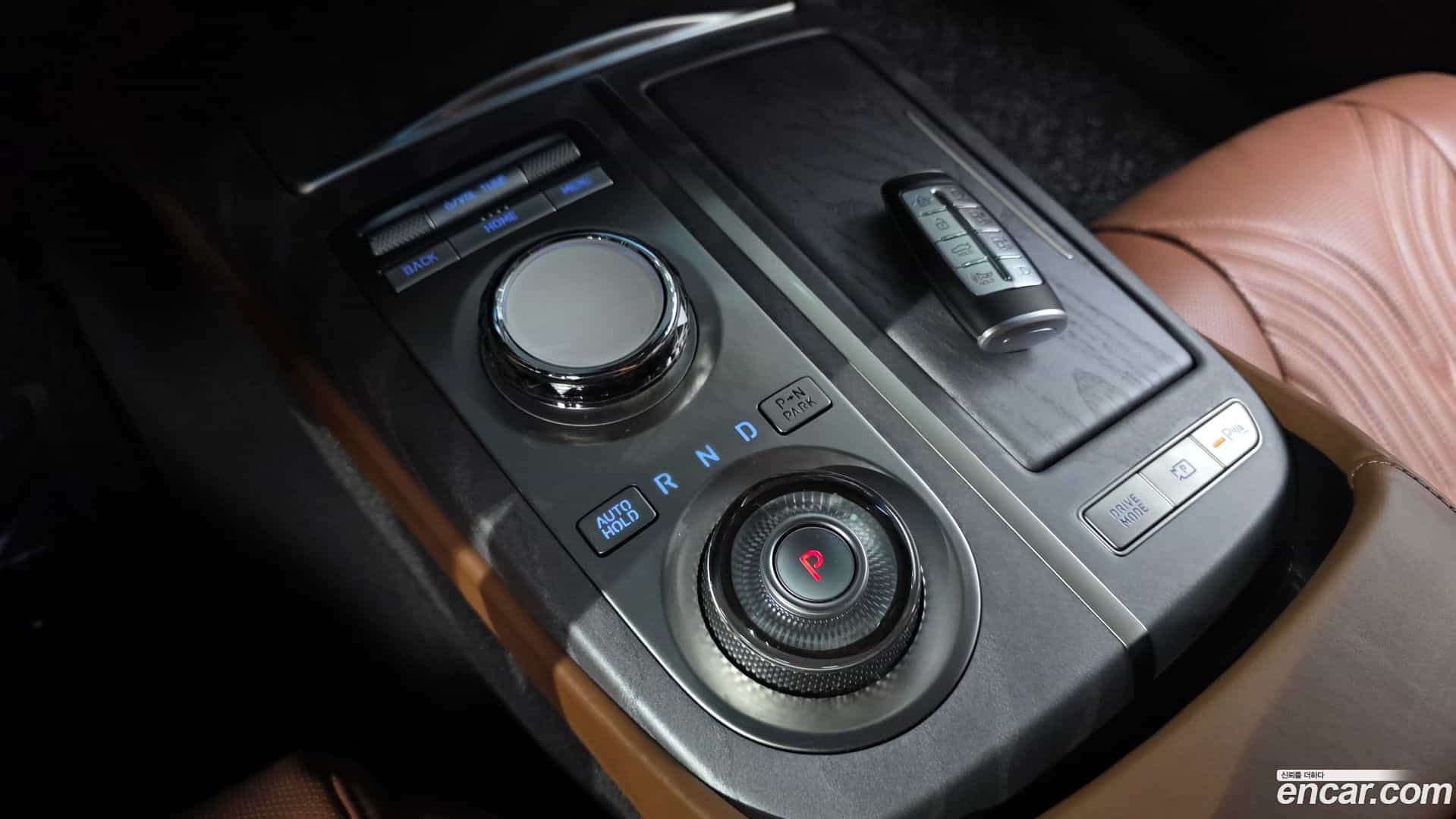 G80 Genesis 2023.3-INNER-009