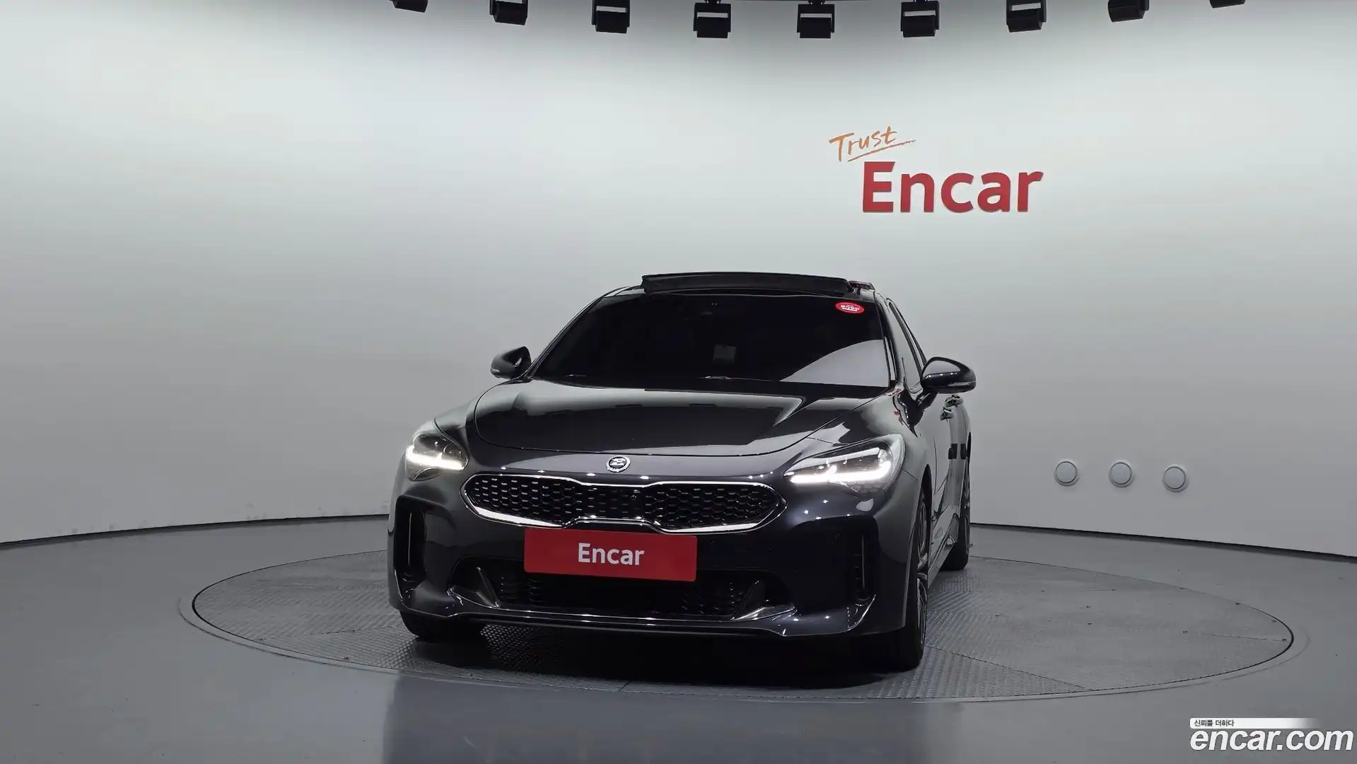 Stinger Kia 2018.2-OUTER-003