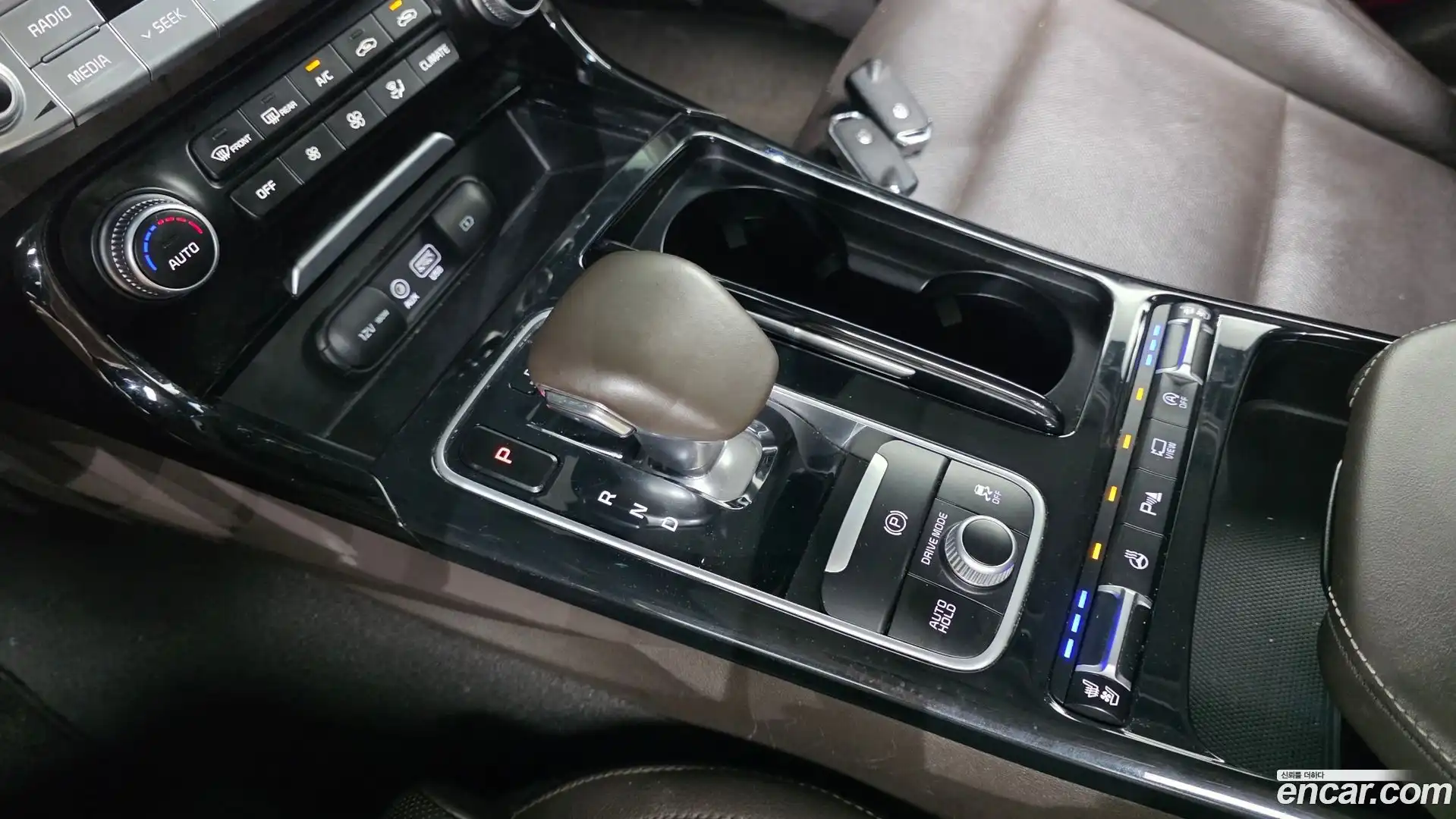 Stinger Kia 2018.2-INNER-009