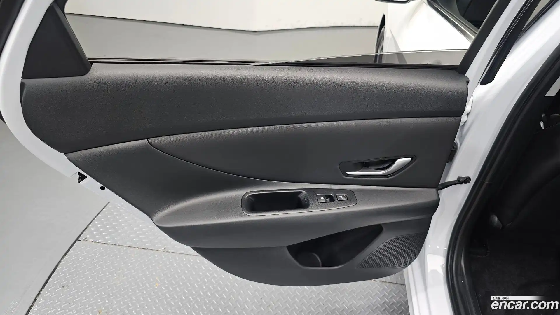 AVANTE Hyundai 2025.5-INNER-035